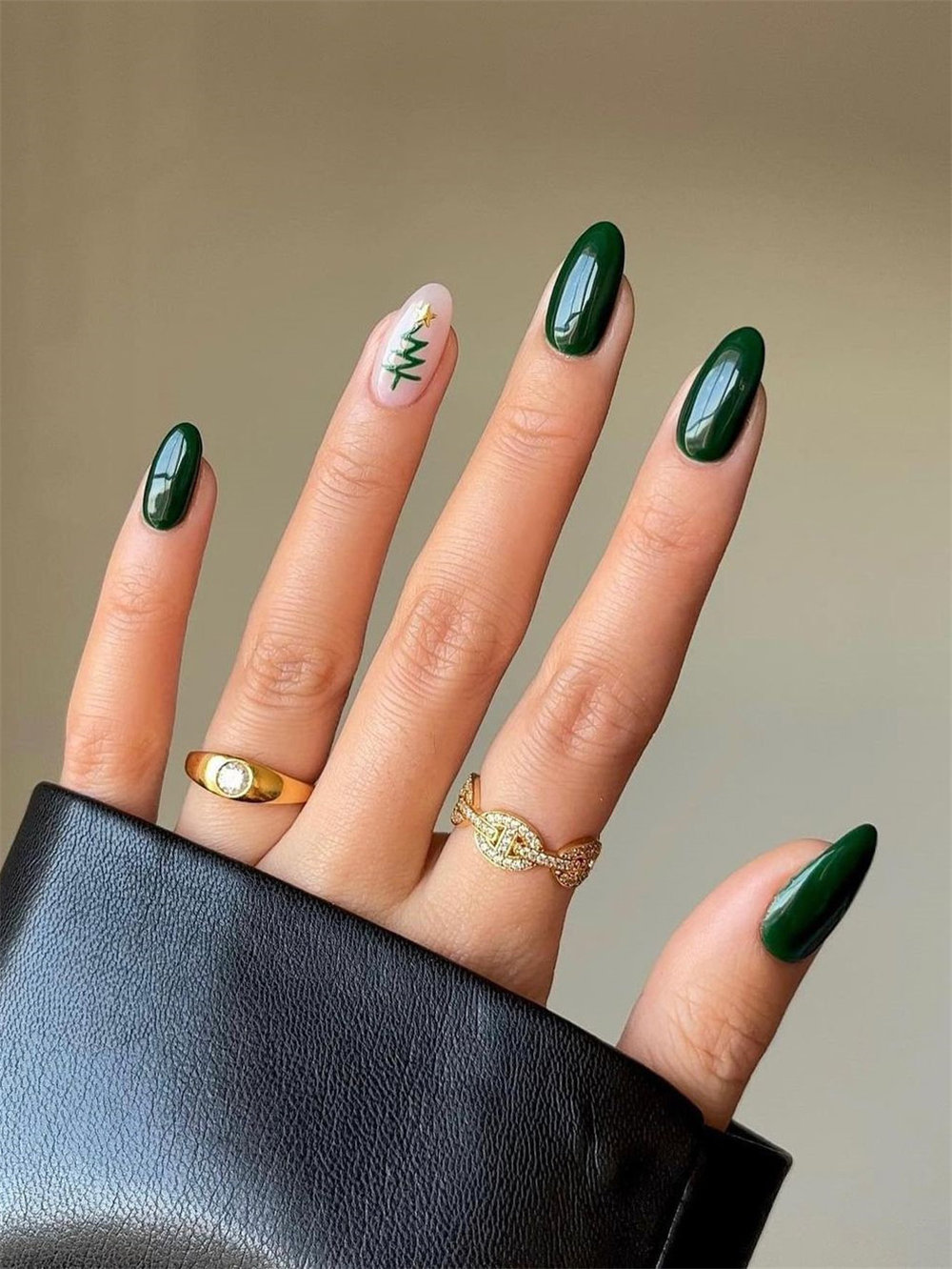 30+ Winter Nails Ideas and Trends You'll Love