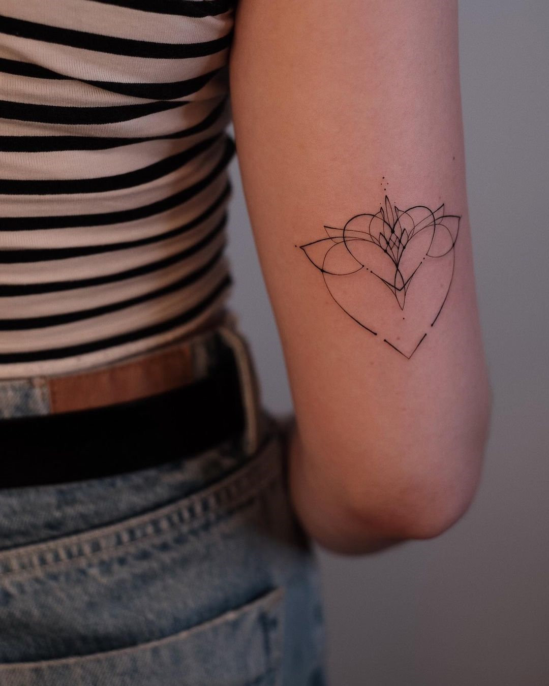 30 Meaningful and Beautiful Tattoo Ideas For Women