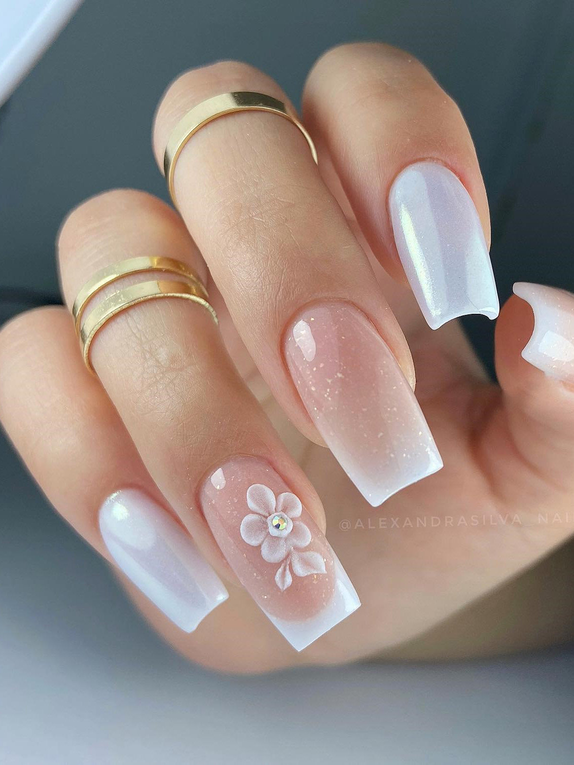 35+ White Nail Designs Perfect for Winter Season