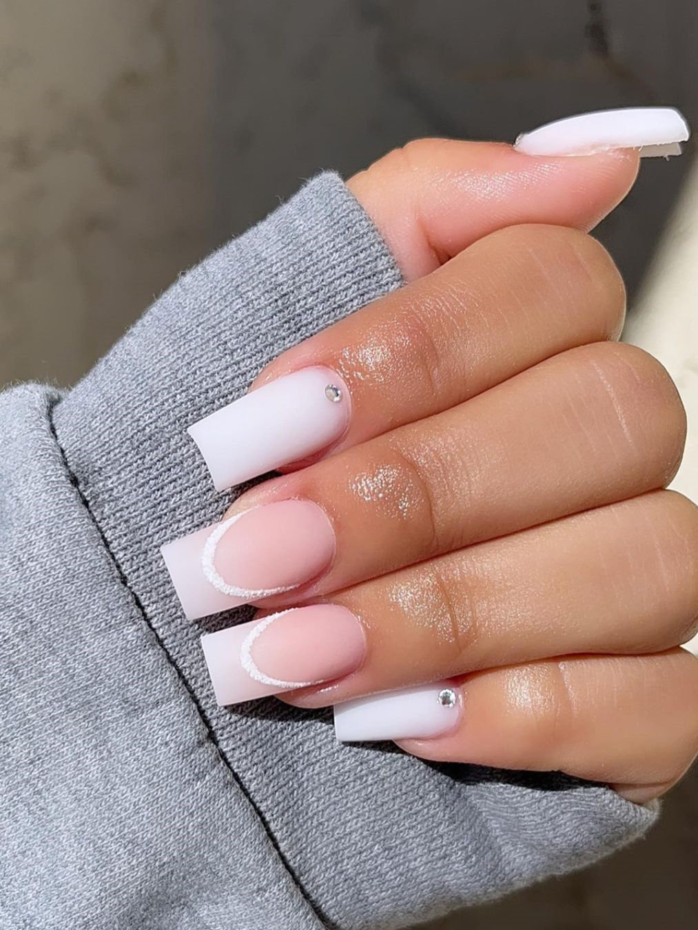 35+ White Nail Designs Perfect for Winter Season