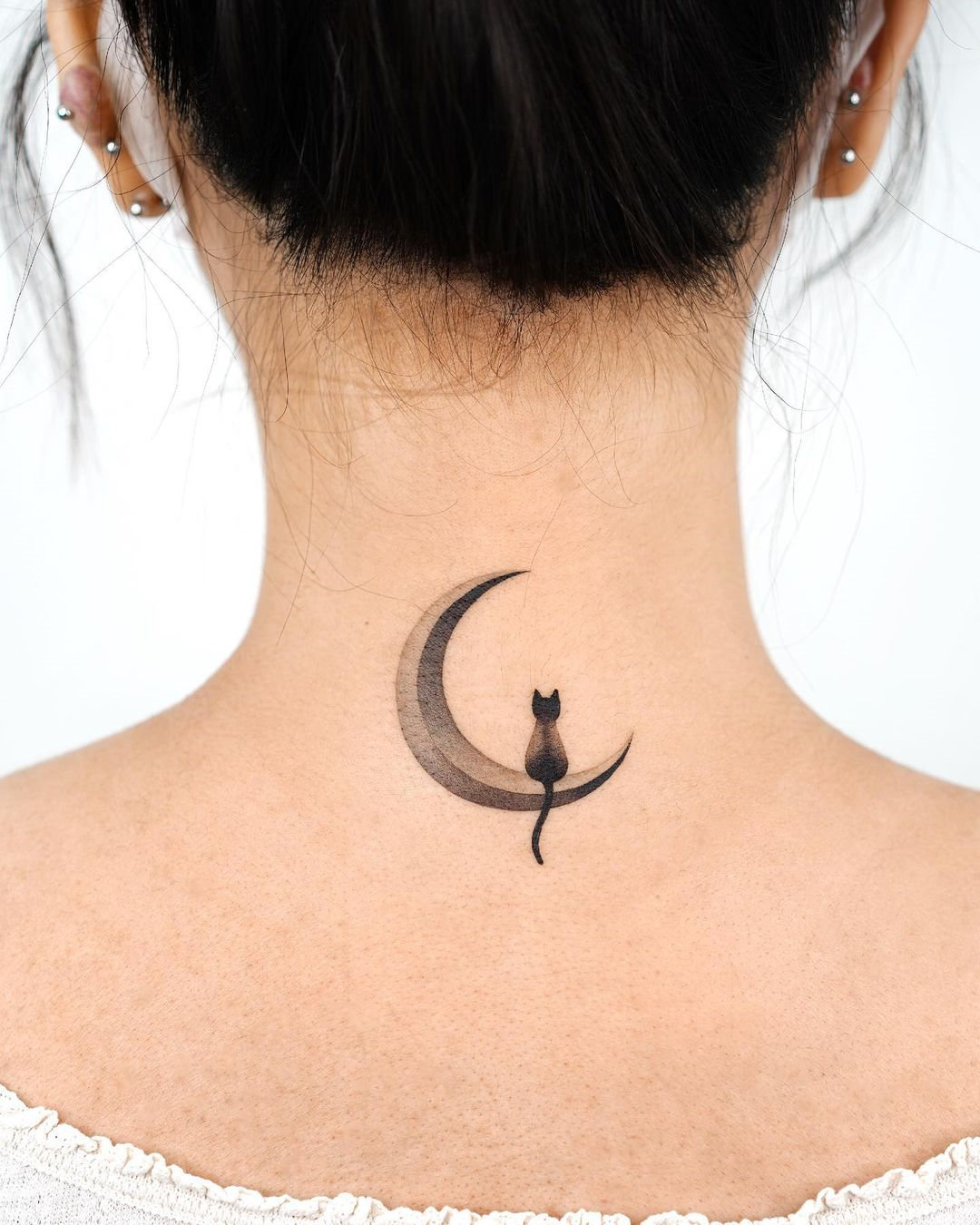 35 Small Tattoo ideas with Meaning for Women