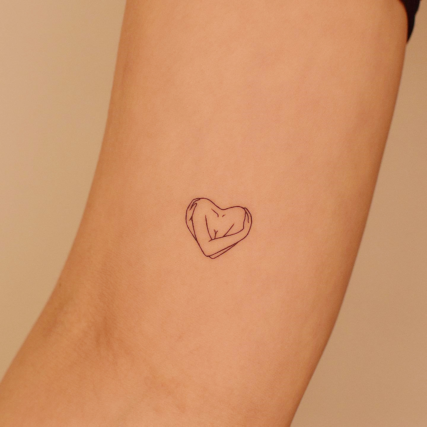 35 Small Tattoo ideas with Meaning for Women