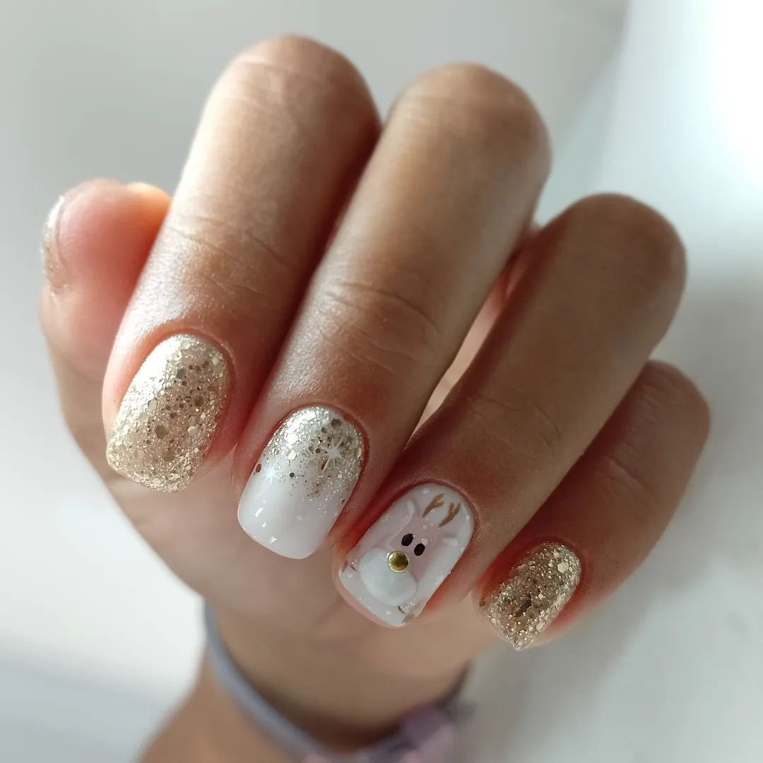 35 Best New Year's Nails Ideas and Designs to Try for 2023