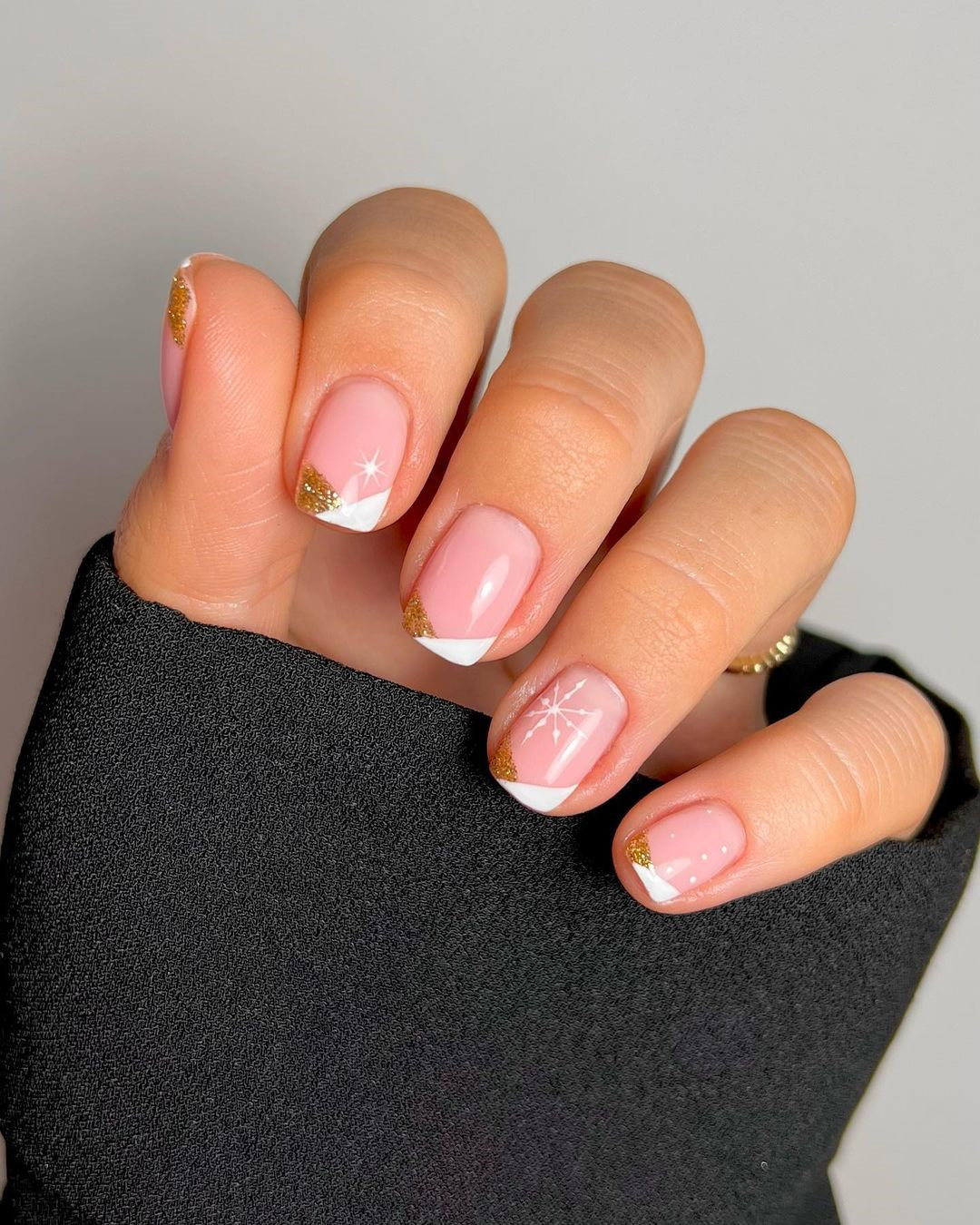 35 Best New Year's Nails Ideas and Designs to Try for 2023