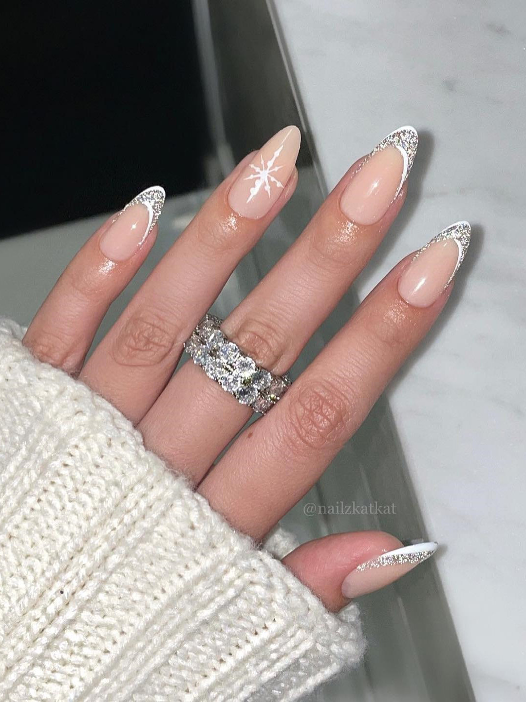 45 Trendy Winter Nail Designs You Need To Try Out This Season