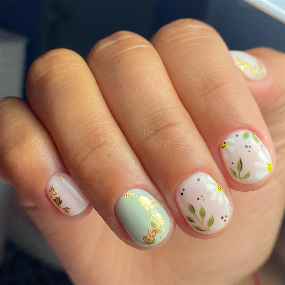 cute and simple Spring nail art ideas and designs, Spring Nails, spring nails acrylic, Simple Spring Nails, short nails, #springnails #nailart #manicure #naildesigns