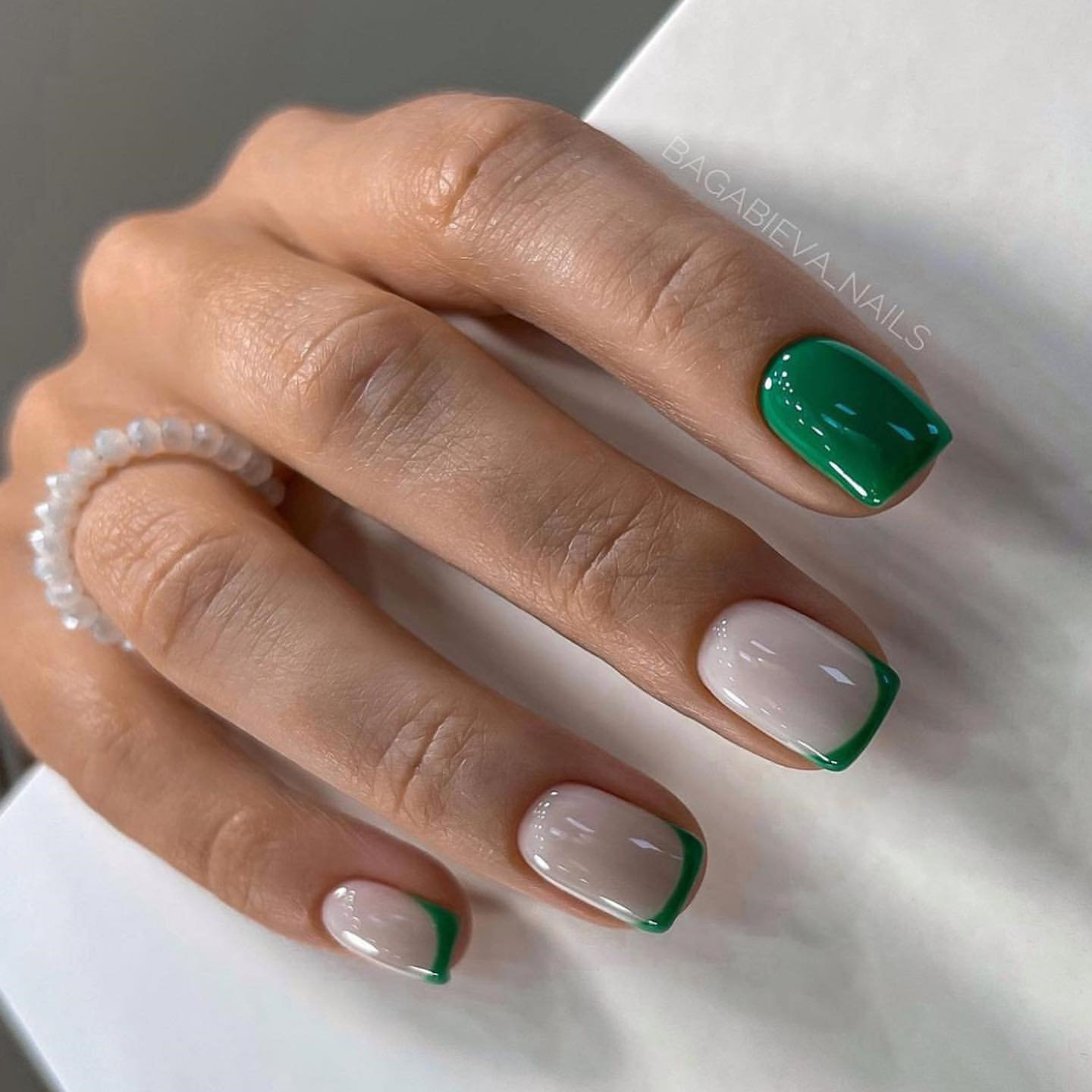 Green nail designs, green nails for the Spring, simple green nails ideas, short square green nails ideas