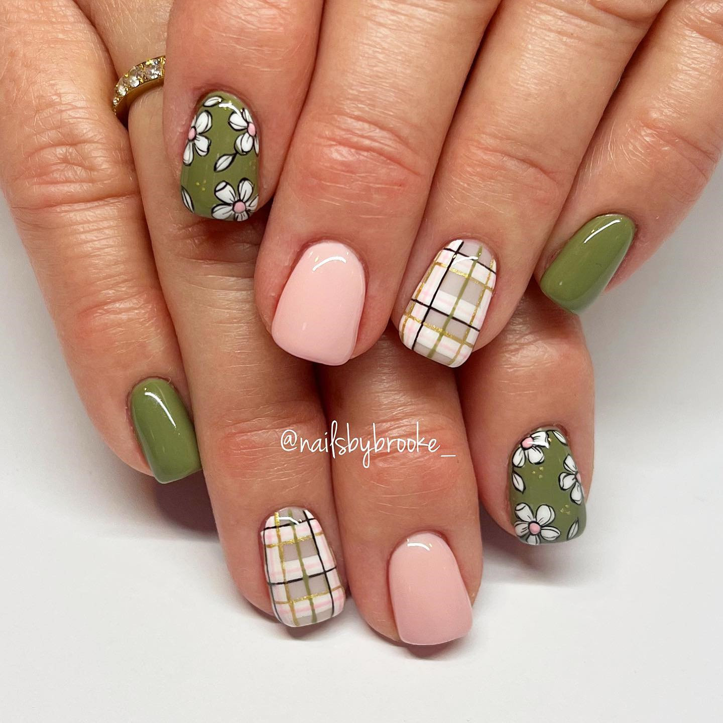 simple spring nails, cute spring nail art, spring nails 2023 gel, spring nails 2023 acrylic