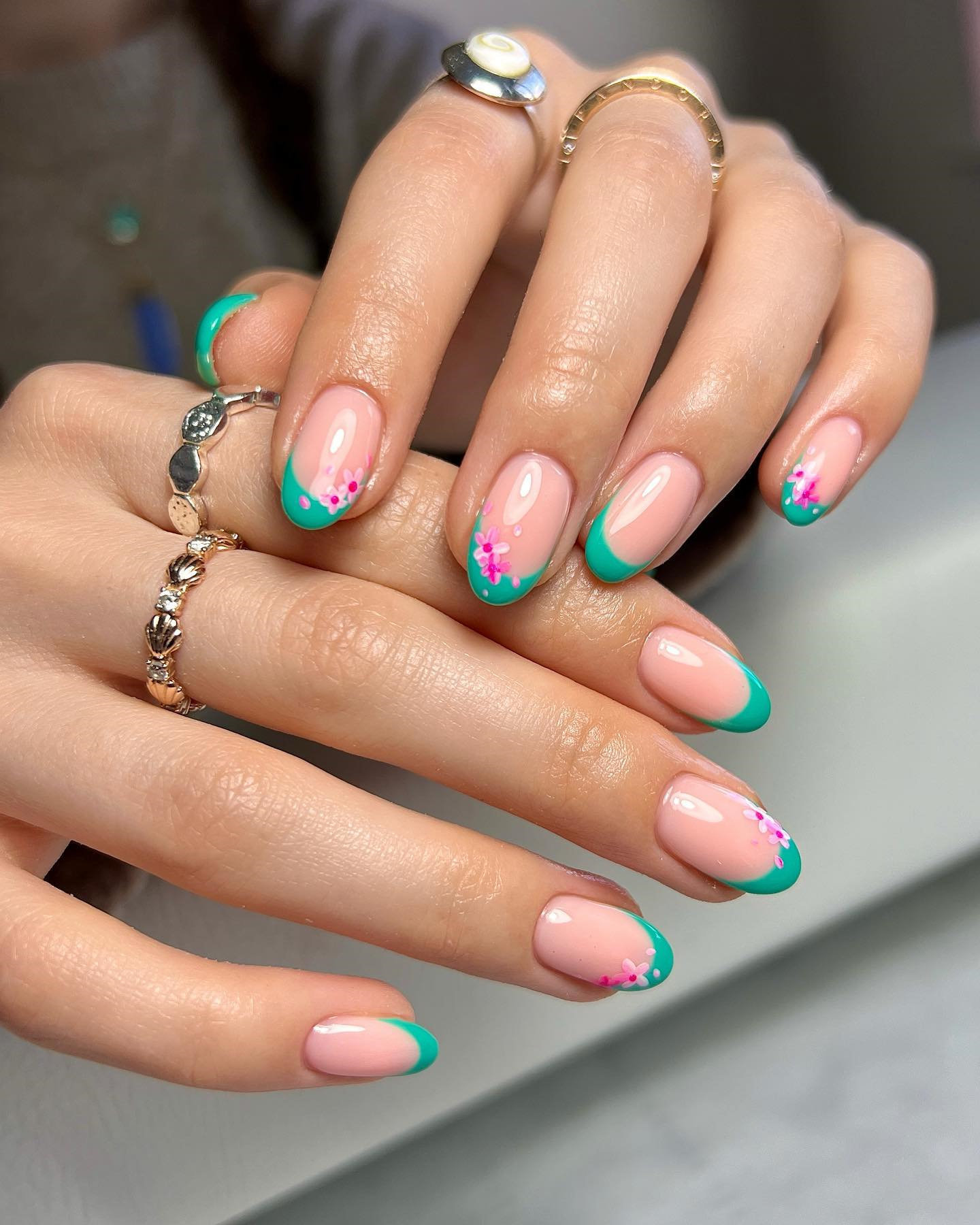 simple spring nails, cute spring nail art, spring nails 2023 gel, spring nails 2023 acrylic
