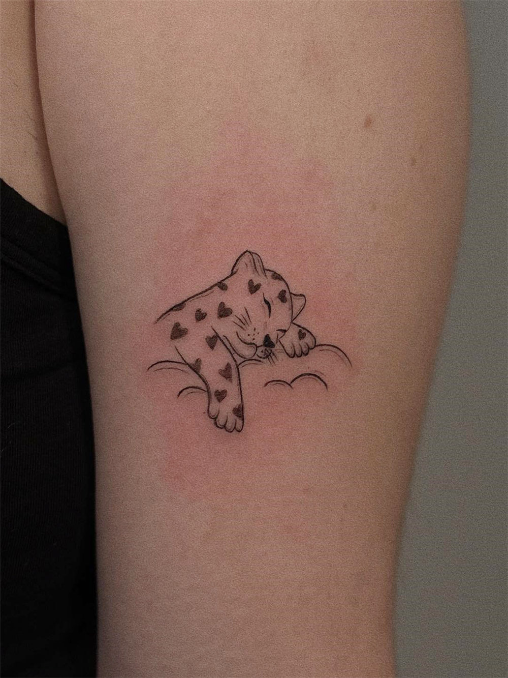 35 Small Tattoos With Big Meanings for Women