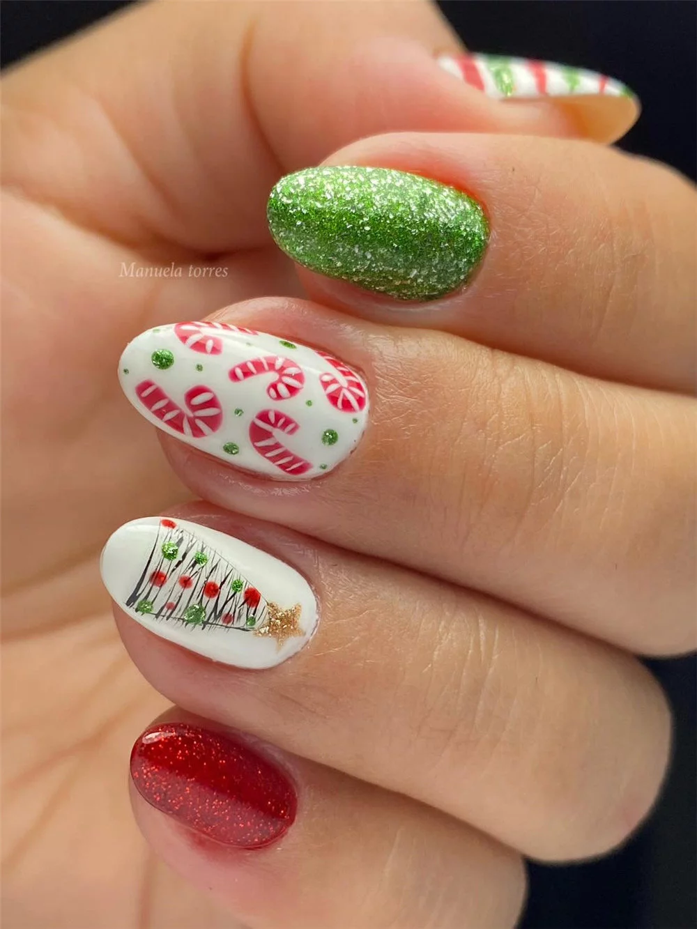 Christmas Nail Designs