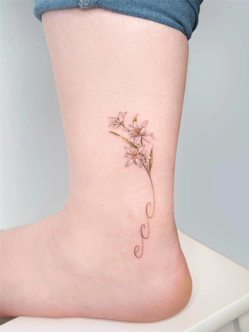 flower tattoos for woman