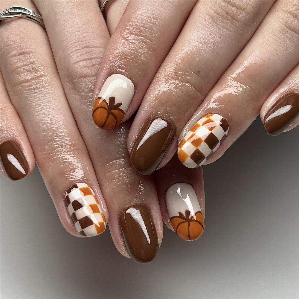 Cute Pumpkin Nails