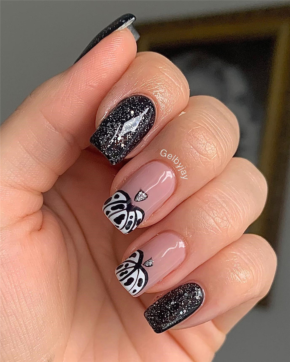 Cute Pumpkin Nails