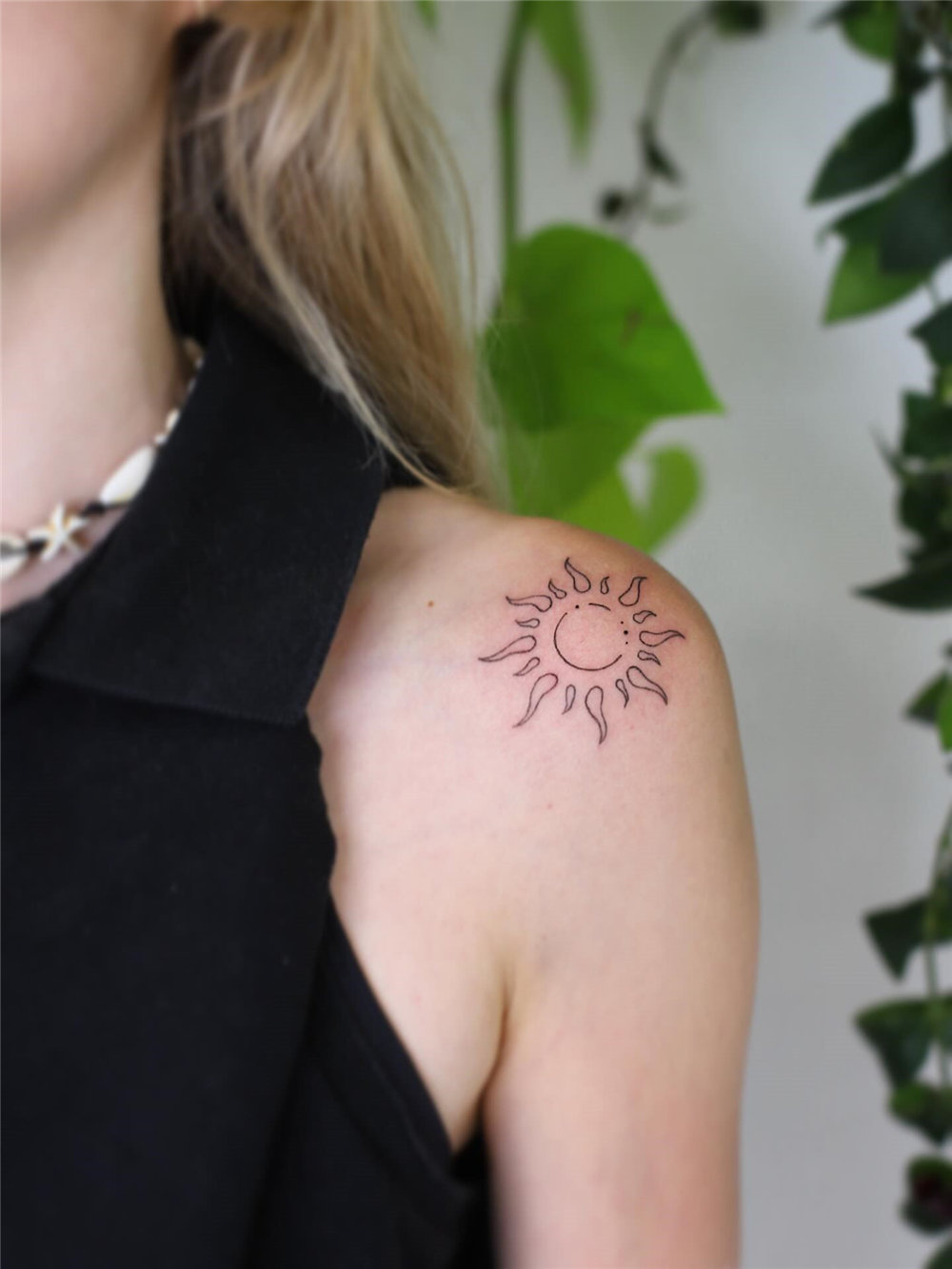 60+ Fine Line Tattoos with Meaning for Women | Simple & Small Tattoo Ideas