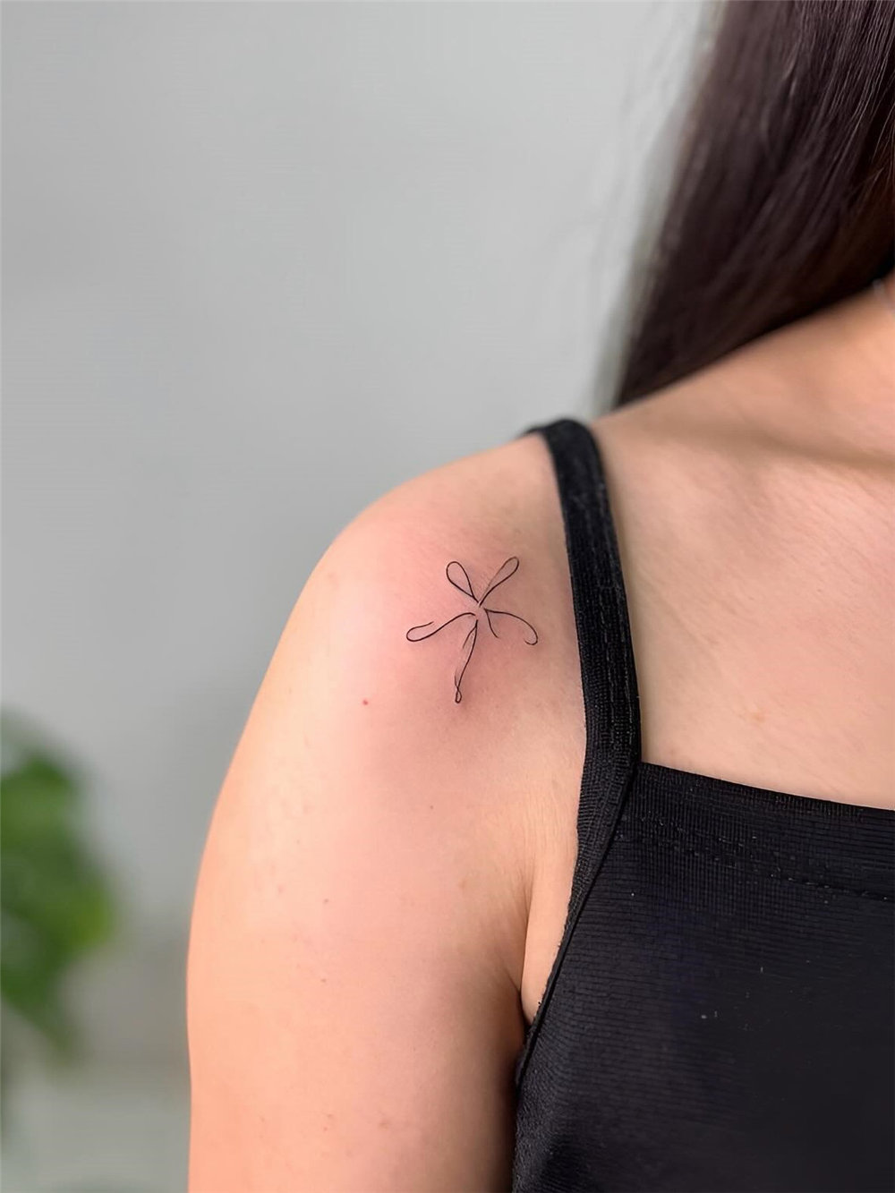 60+ Fine Line Tattoos with Meaning for Women | Simple & Small Tattoo Ideas