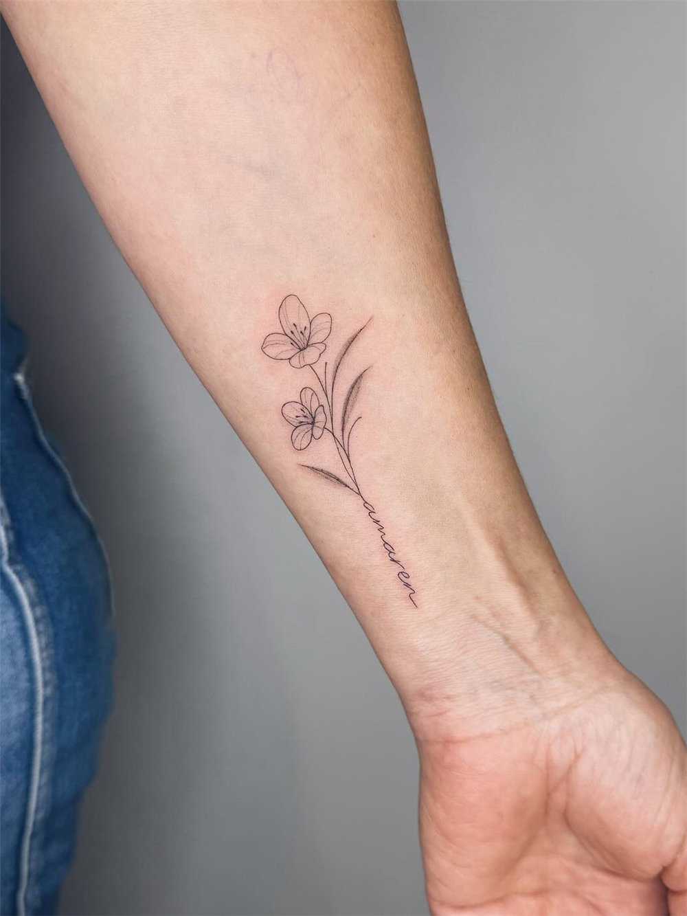 60+ Fine Line Tattoos with Meaning for Women | Simple & Small Tattoo Ideas