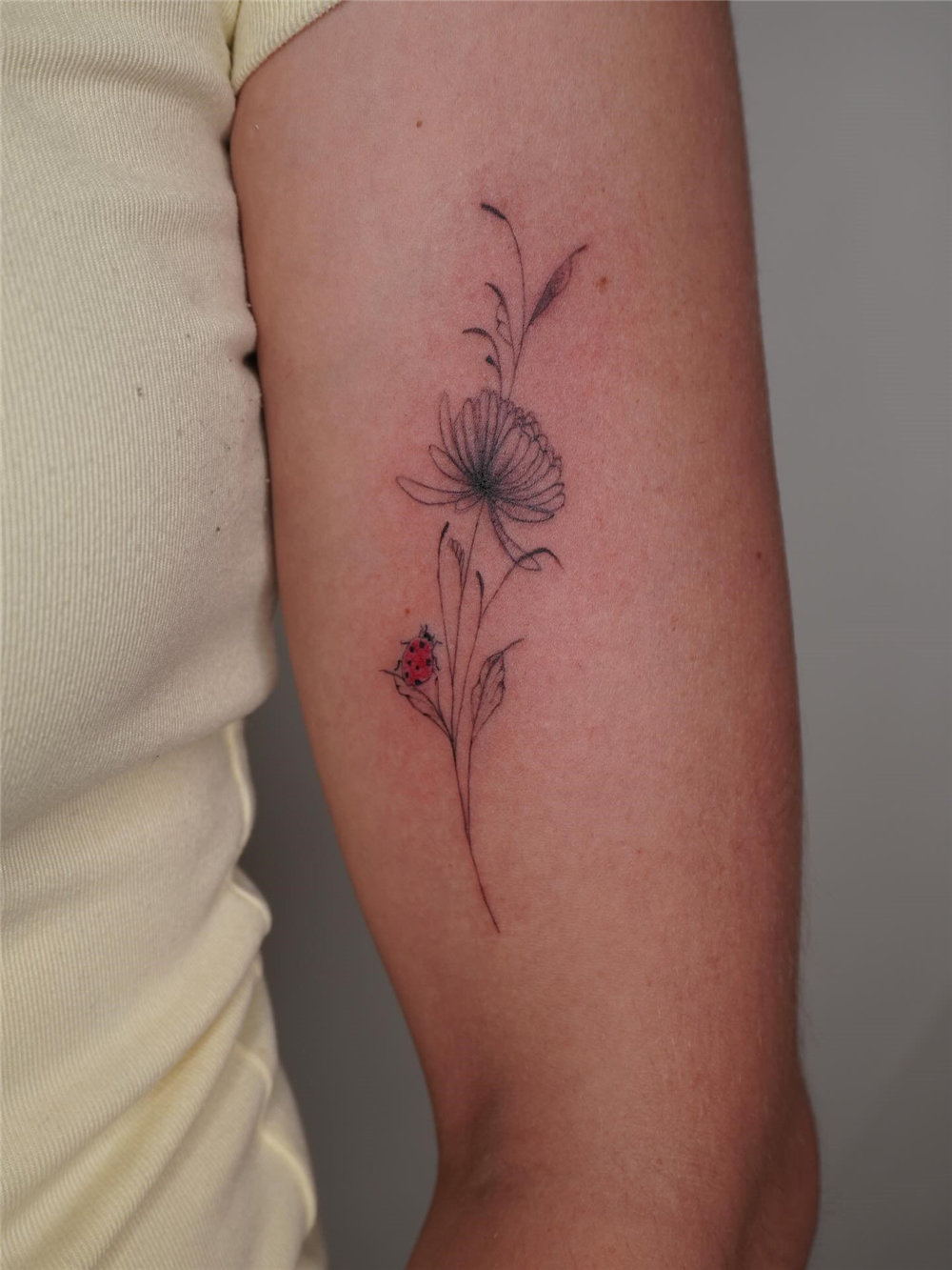 60+ Fine Line Tattoos with Meaning for Women | Simple & Small Tattoo Ideas