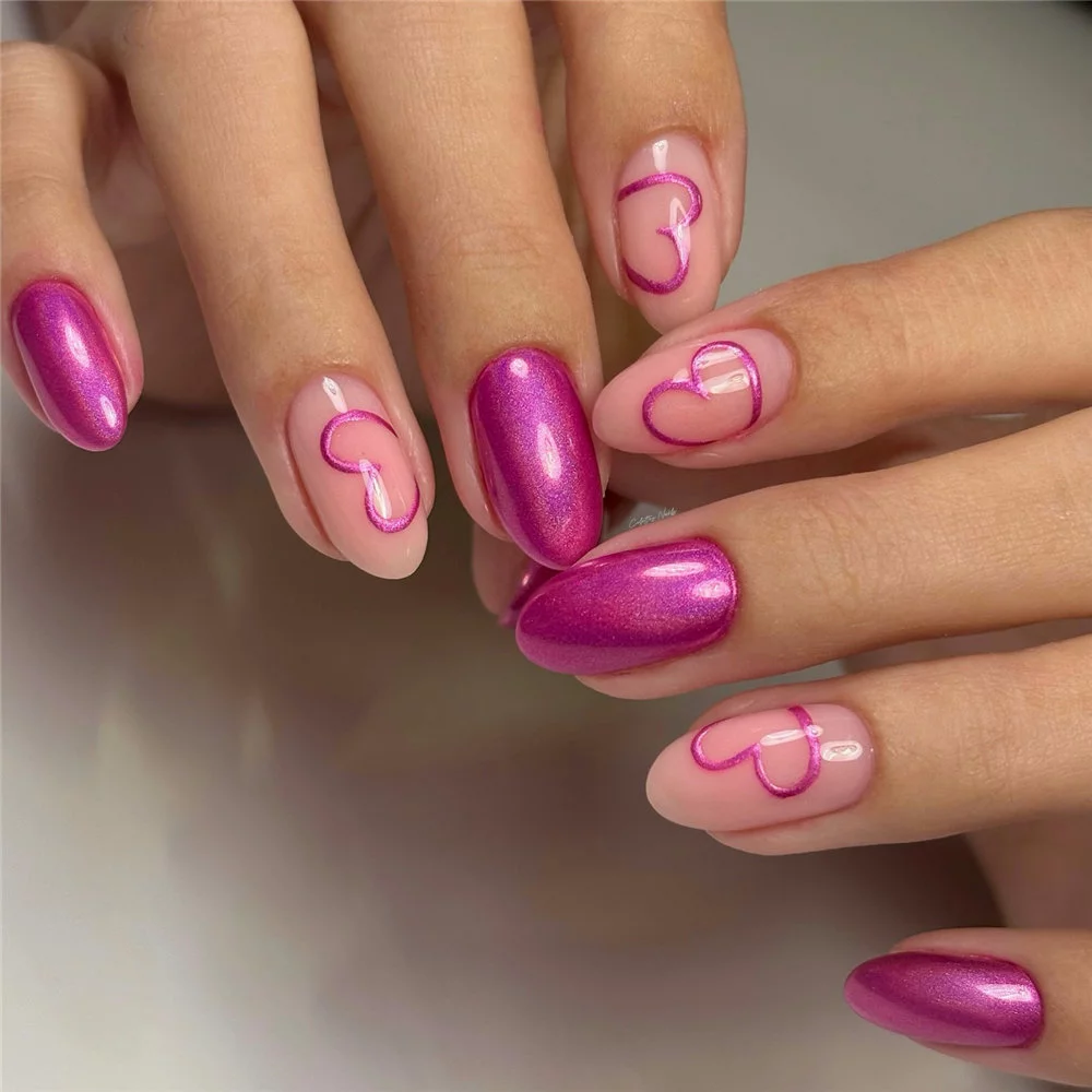 30+ Cute and Sweet Valentine’s Day Nail Designs