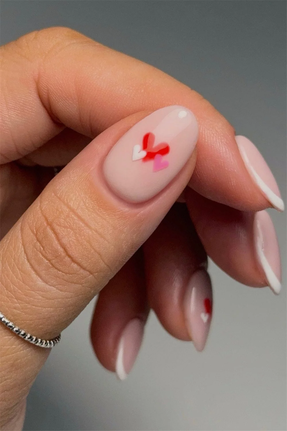 30+ Cute and Sweet Valentine’s Day Nail Designs