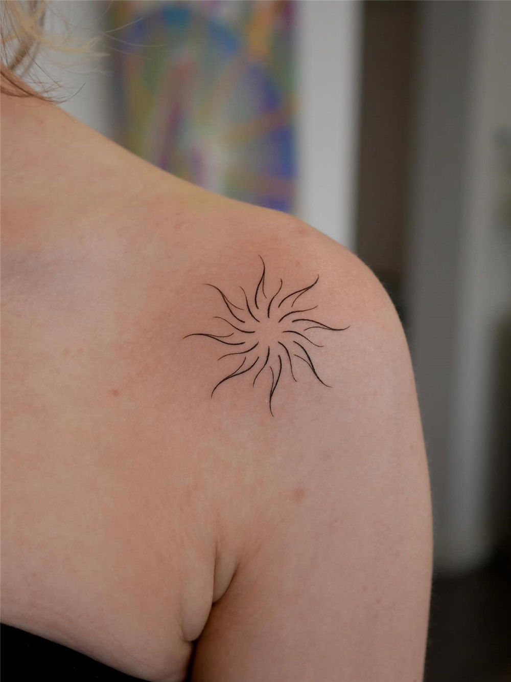 30+ Simple Fine Line Tattoo Ideas for Female