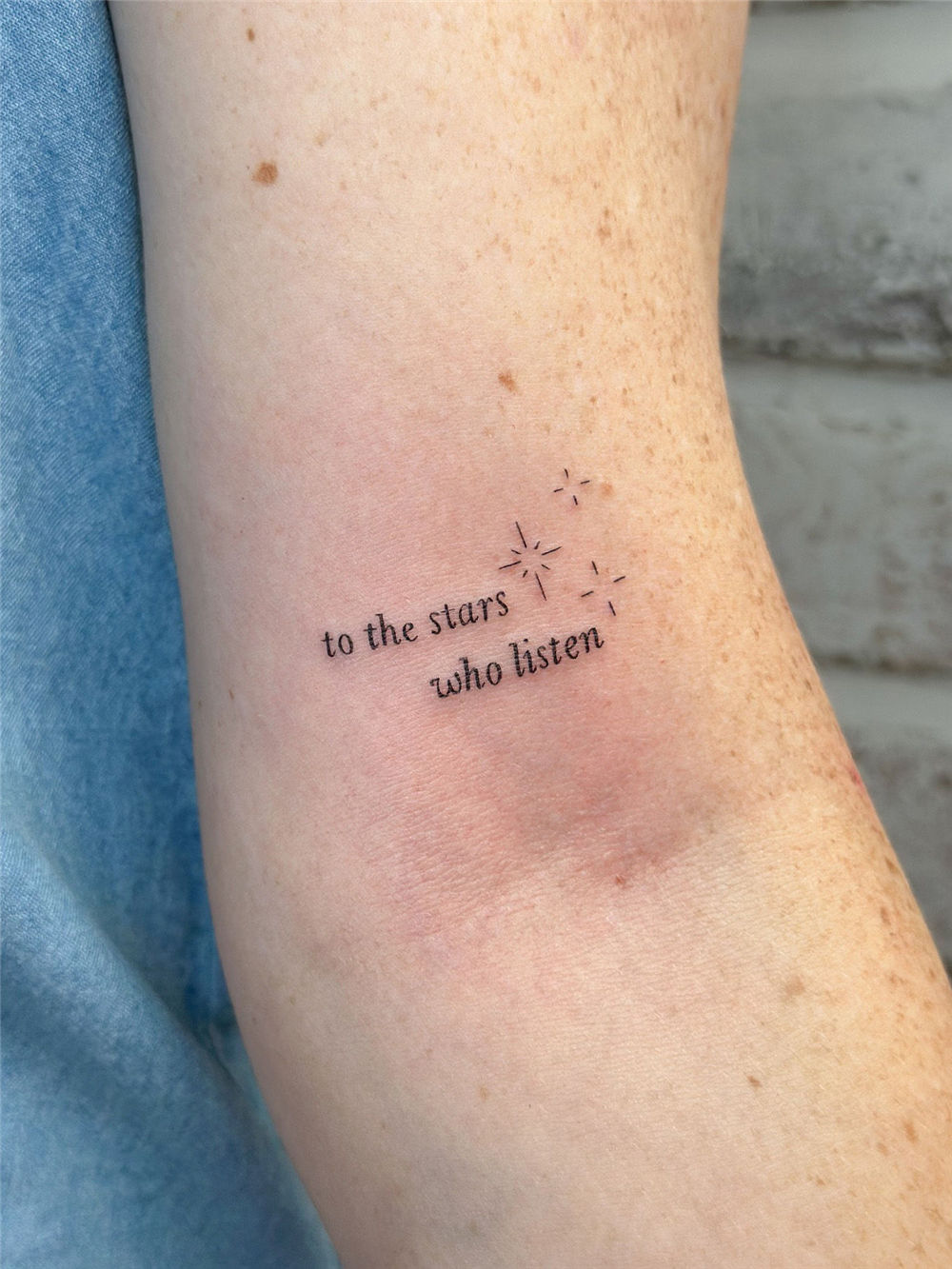 30+ Simple Fine Line Tattoo Ideas for Female
