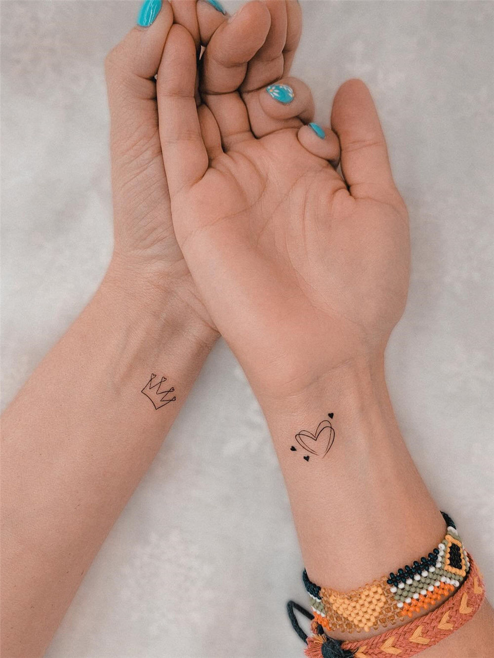 30+ Simple Fine Line Tattoo Ideas for Female