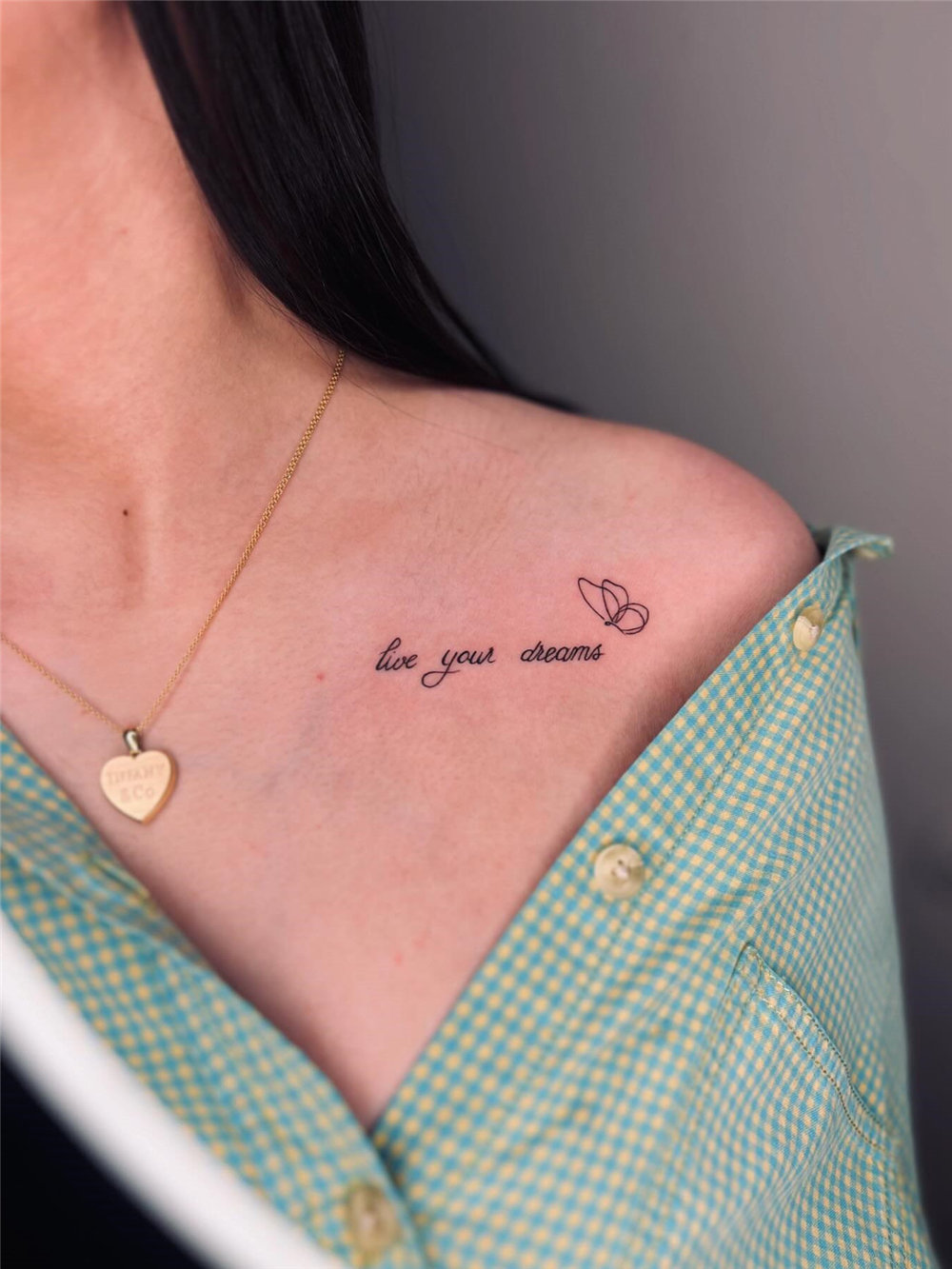 30 Simple and Small Tattoos With Meaning for Women