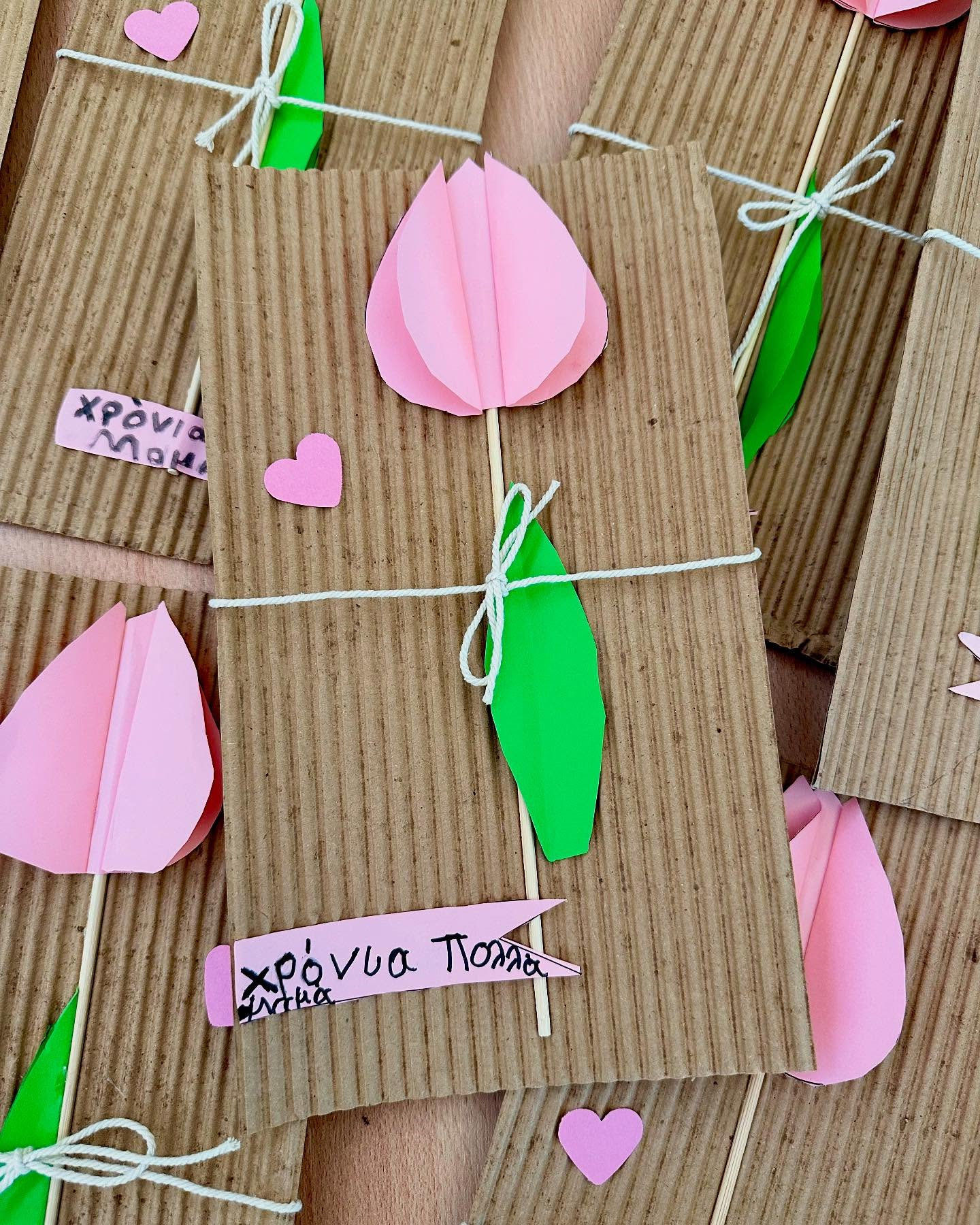 20 Easy Mother's Day Gifts Ideas from Kids Crafts