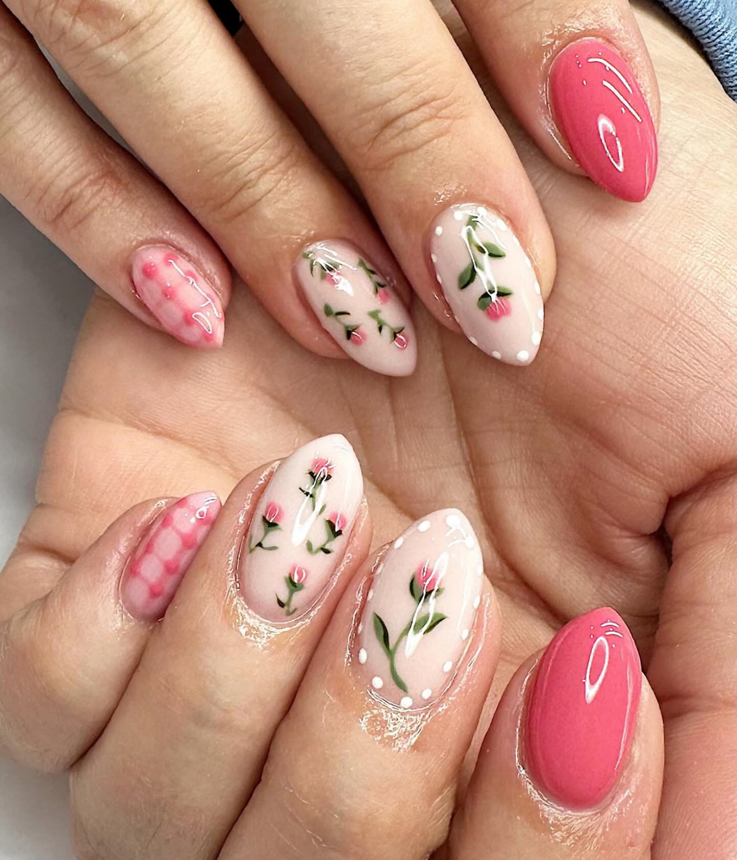 30+ Bright Summer Nail Ideas for the Ultimate Glow Up