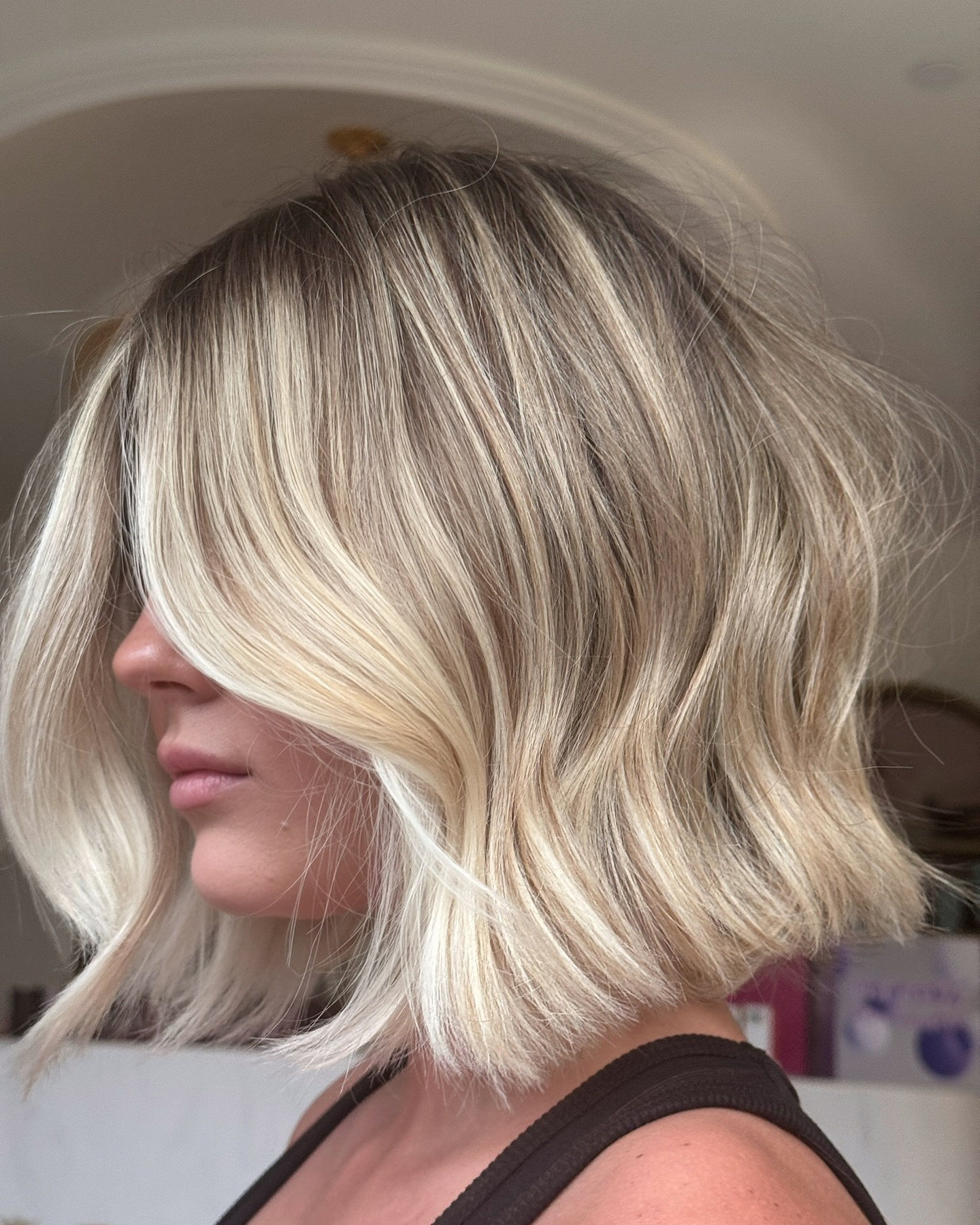24 Trendy Short Hairstyles for Summer 2025