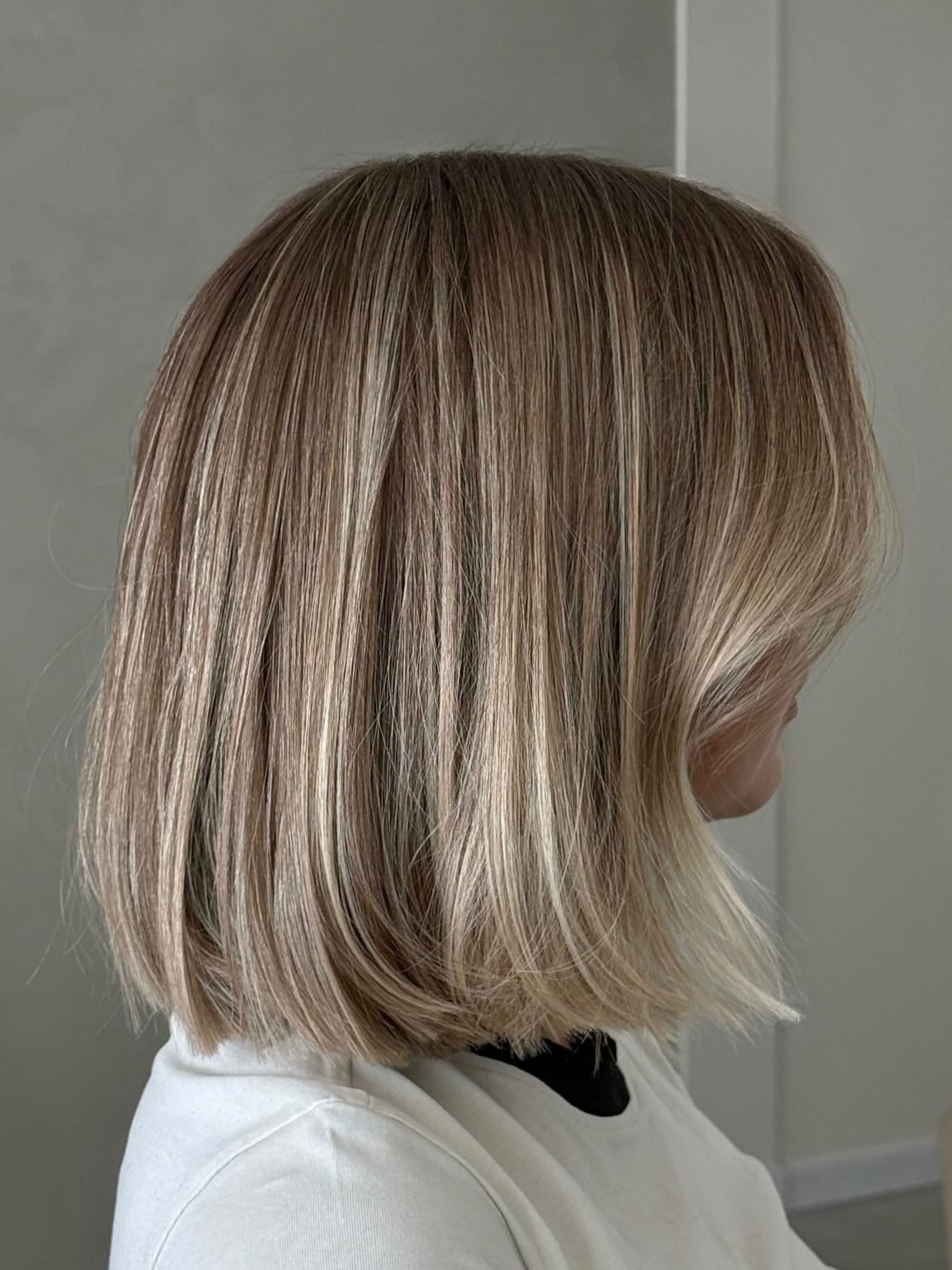 24 Trendy Short Hairstyles for Summer 2025