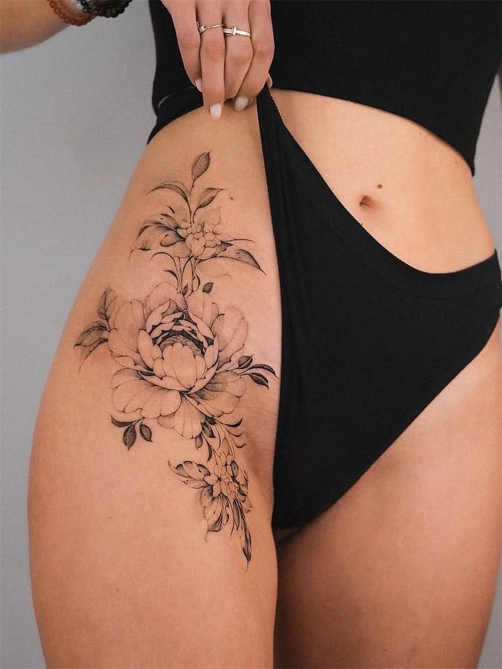 50+ Minimalist Tattoos for Girl with Meaning