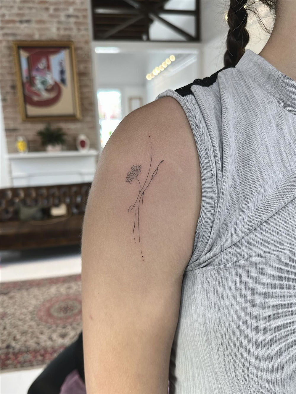 50+ Minimalist Tattoos for Girl with Meaning