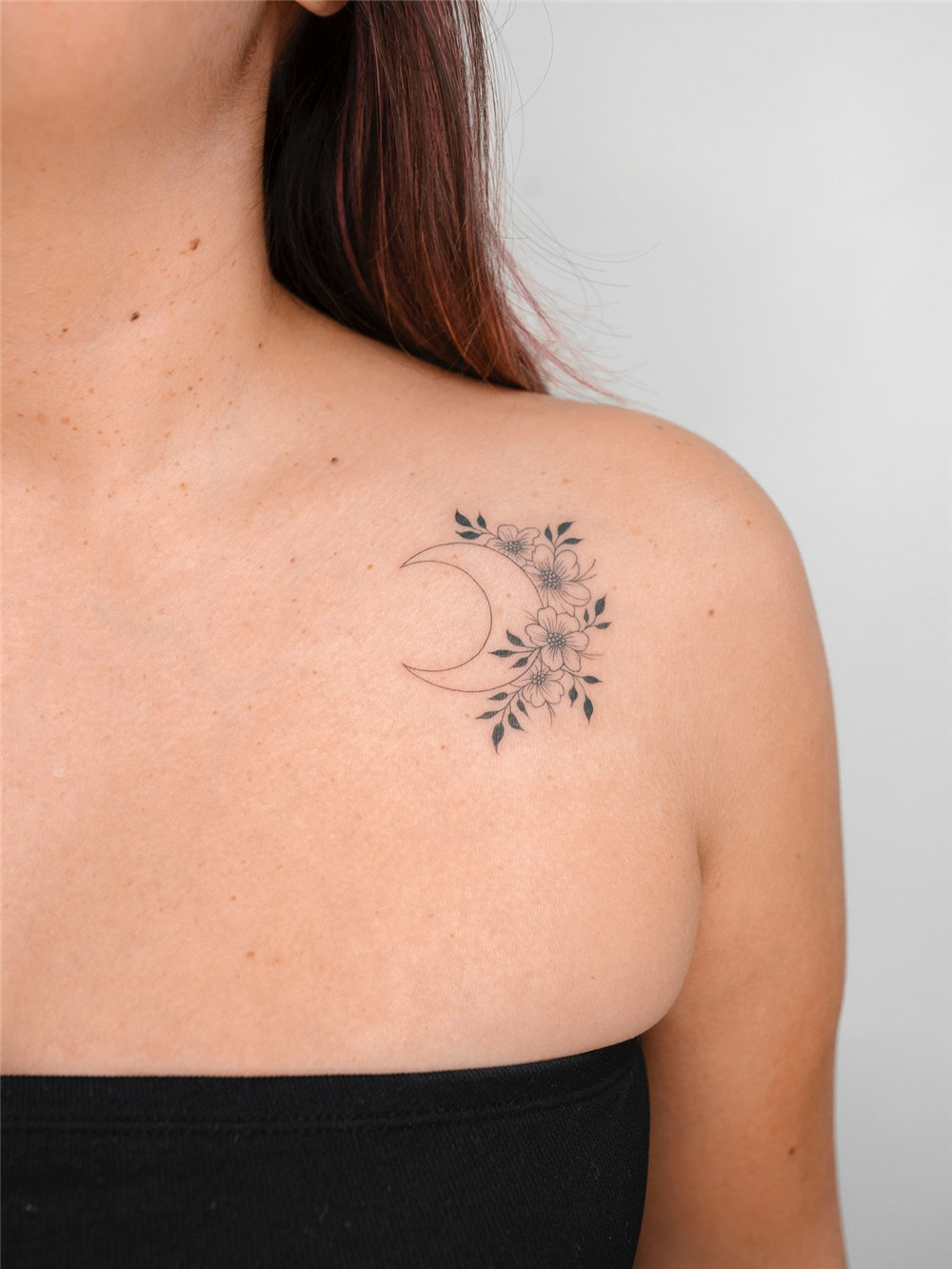 50+ Minimalist Tattoos for Girl with Meaning