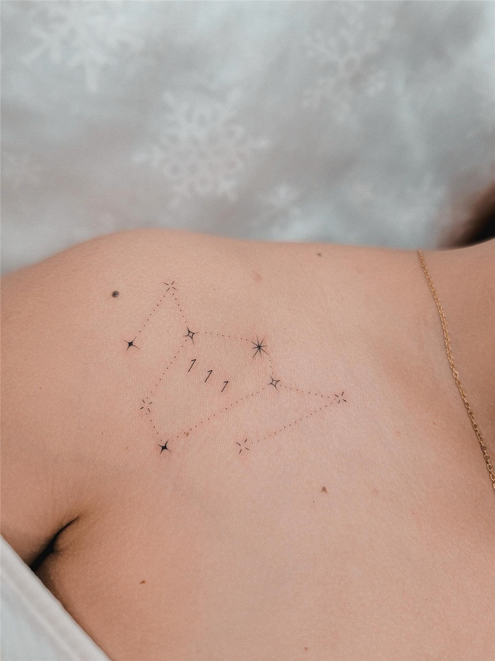 50+ Minimalist Tattoos for Girl with Meaning
