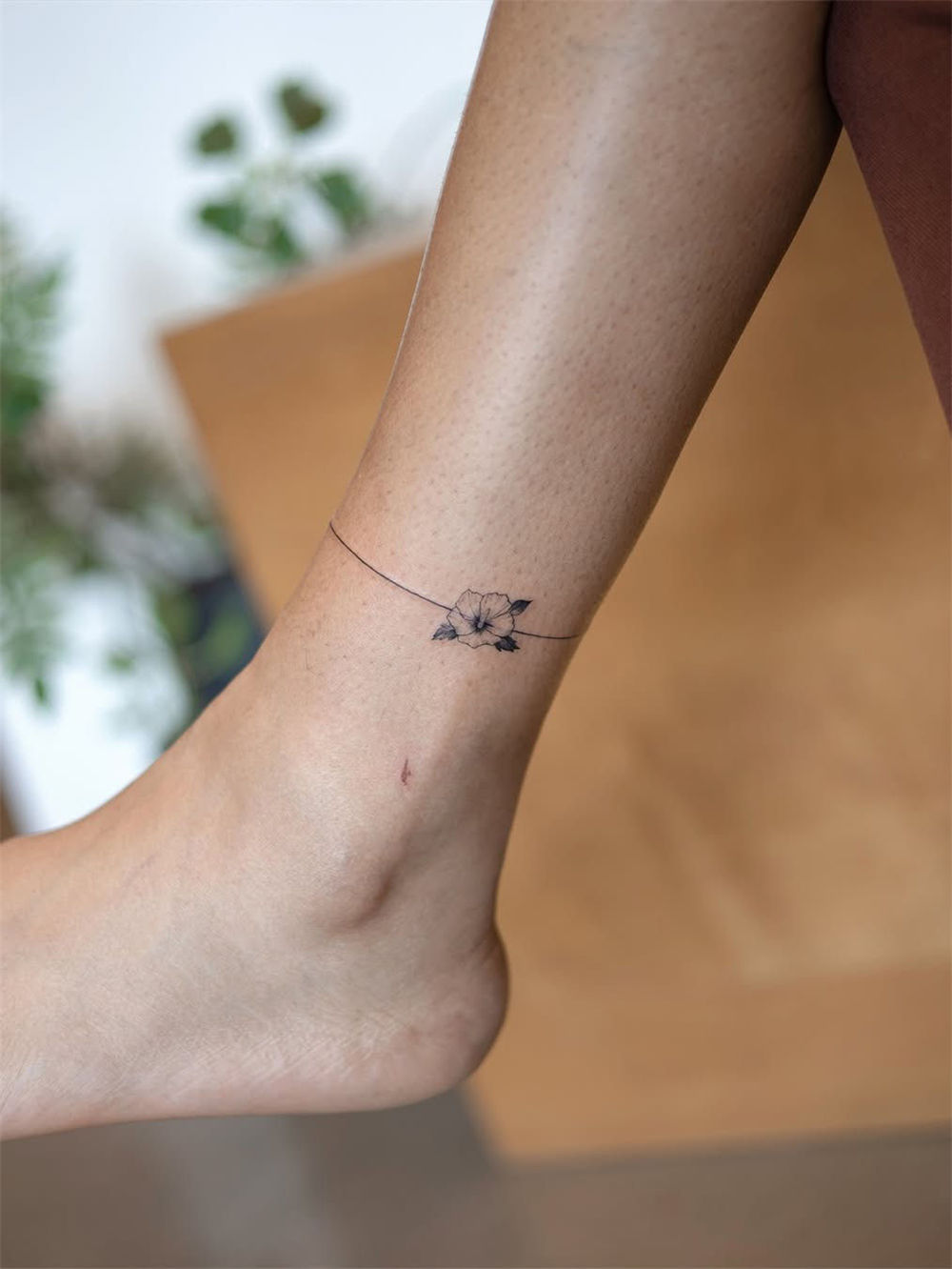 50+ Minimalist Tattoos for Girl with Meaning