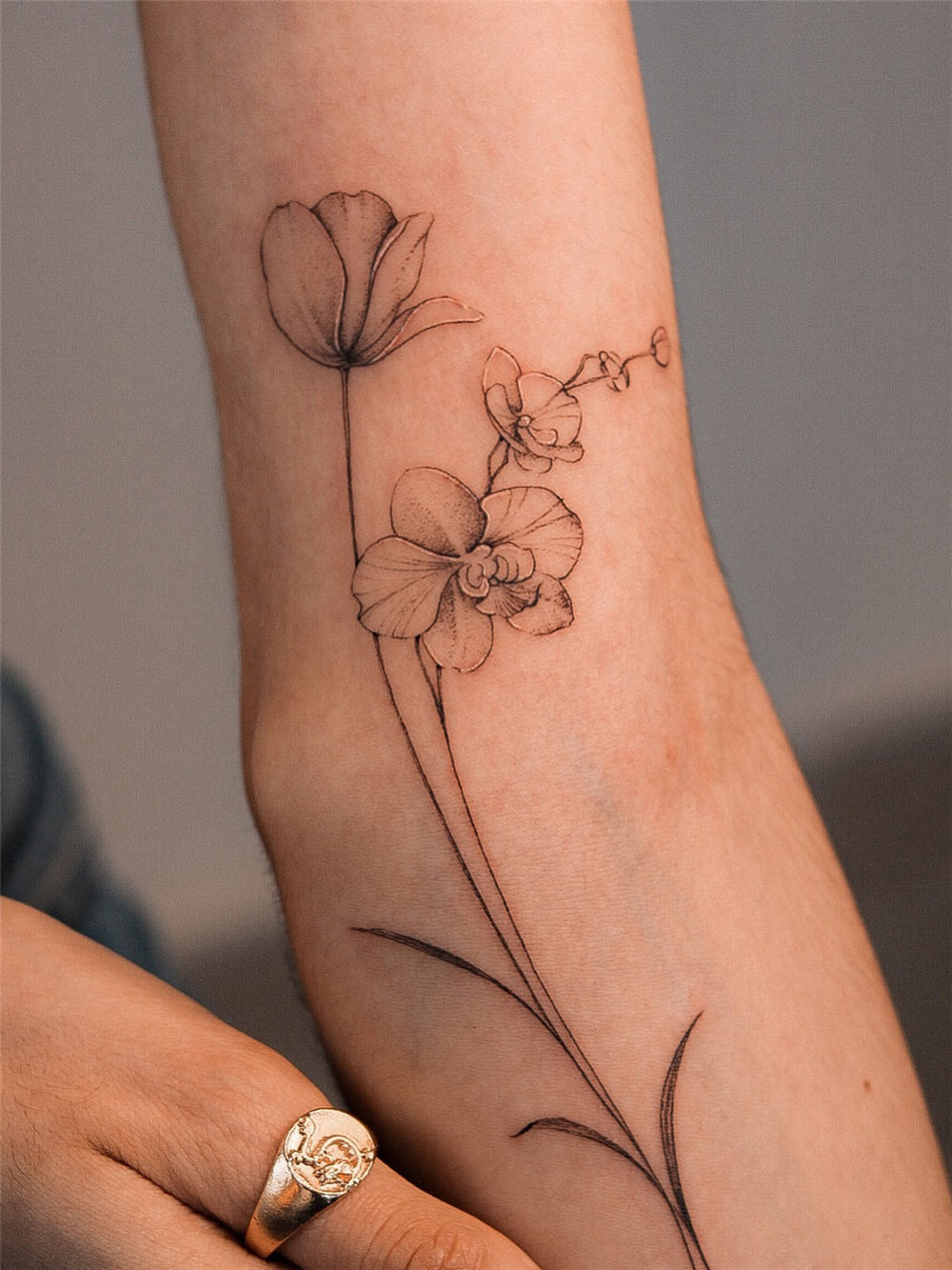 50 Fine Line Tattoo List: The Best of Minimalist Ink
