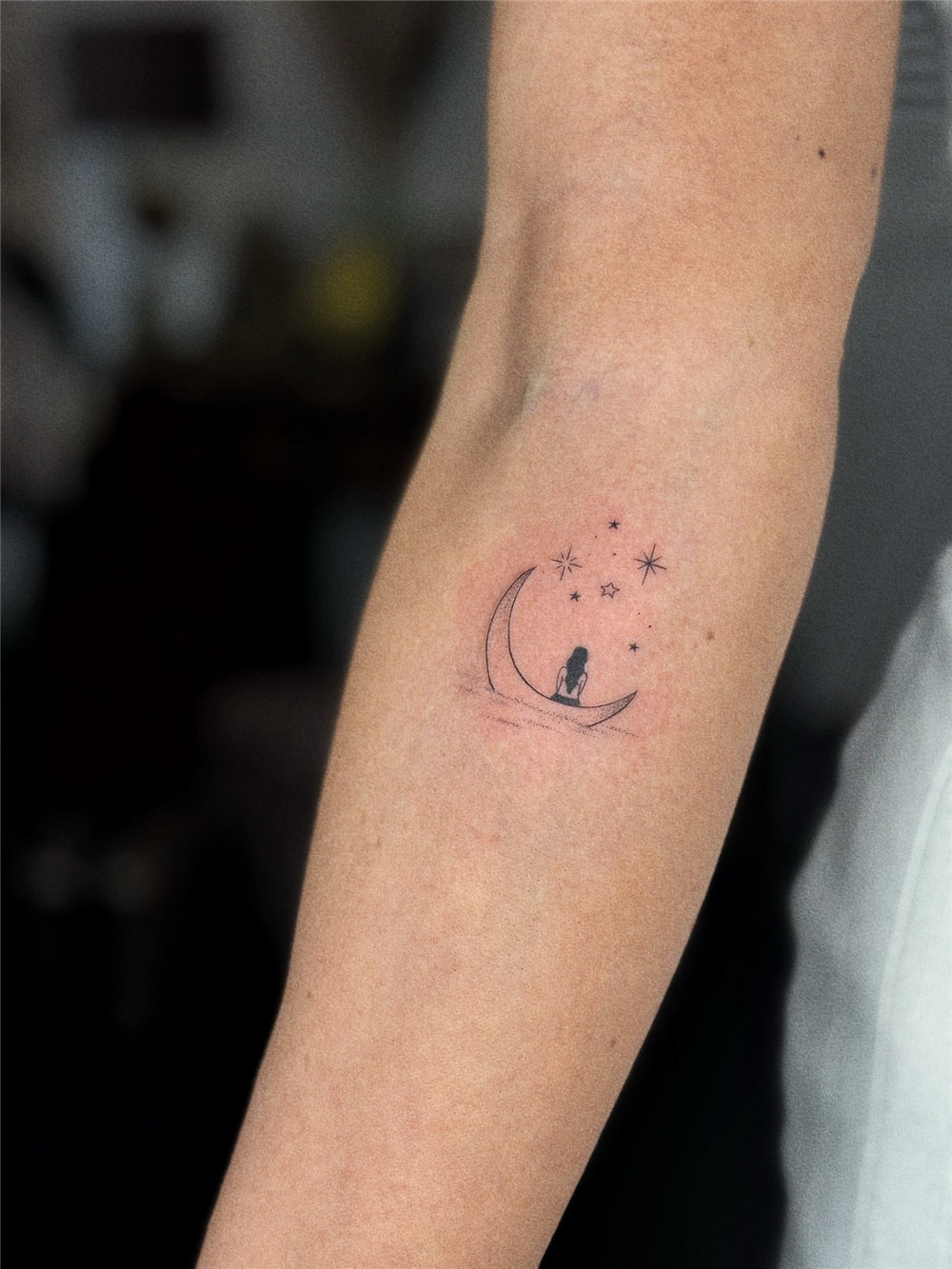 50 Fine Line Tattoo List: The Best of Minimalist Ink