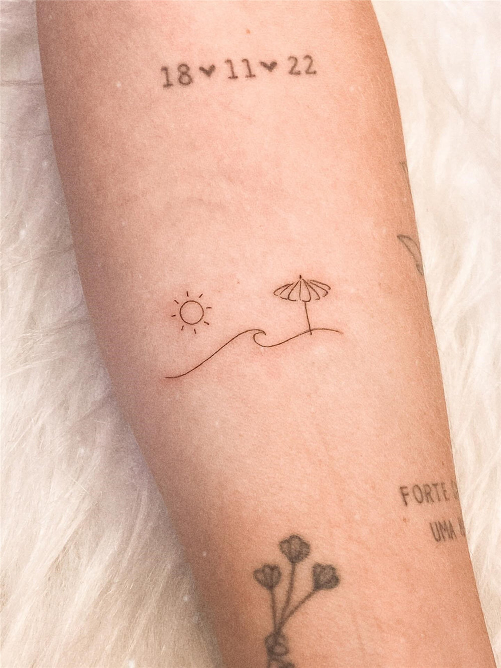 50 Fine Line Tattoo List: The Best of Minimalist Ink