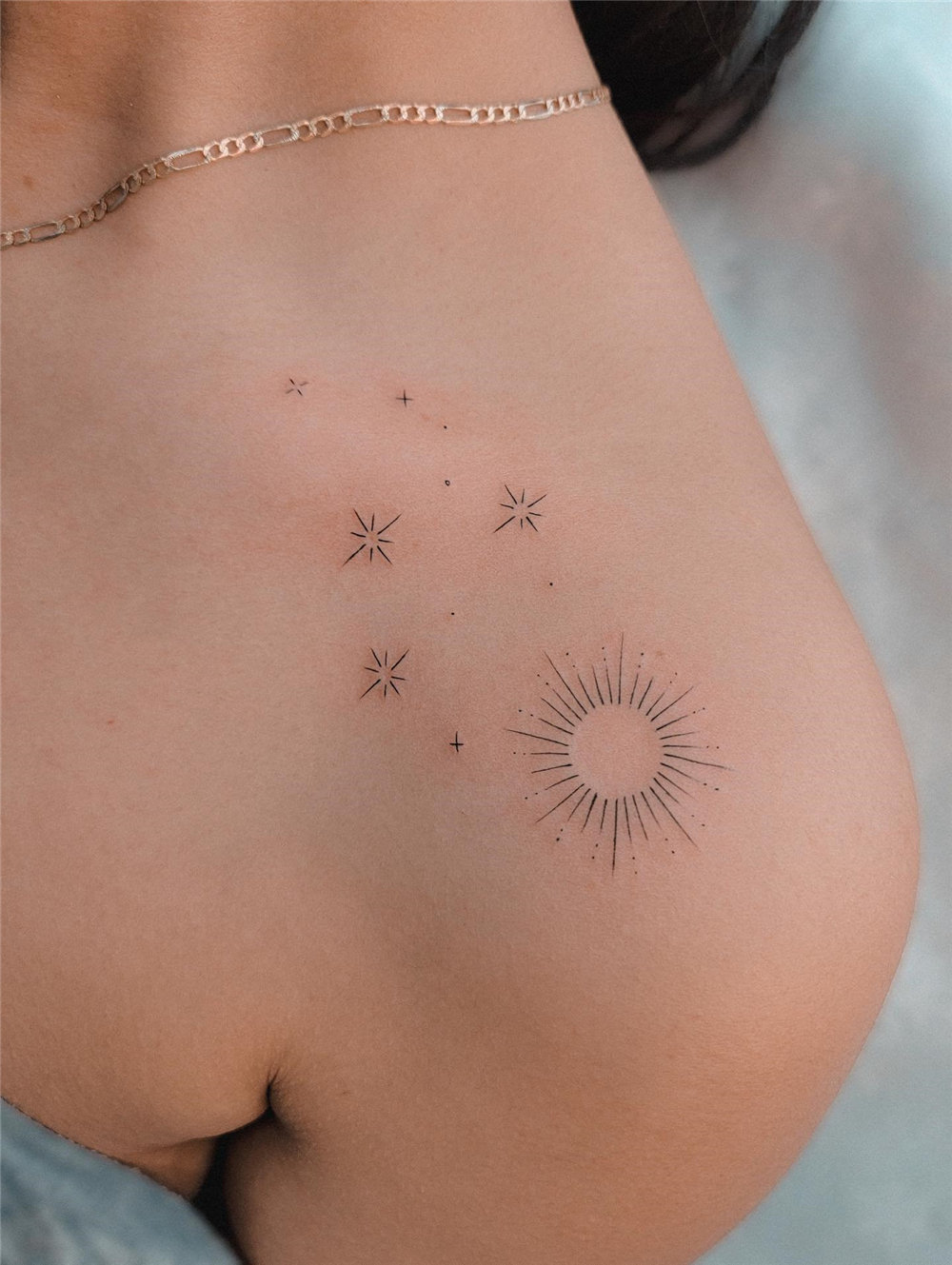 50 Fine Line Tattoo List: The Best of Minimalist Ink