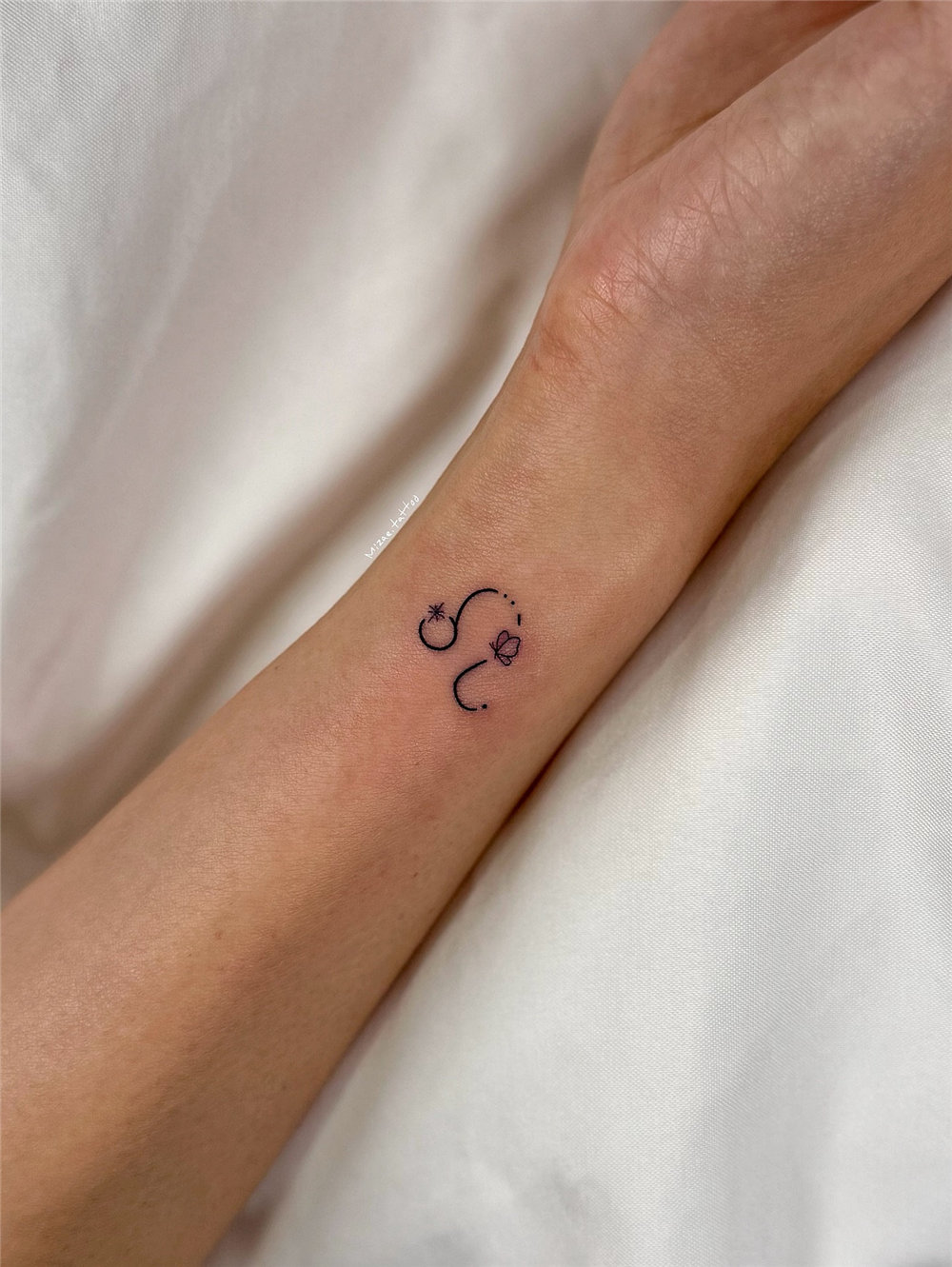 50+ Best Tattoo on Arm Ideas for Women 2025