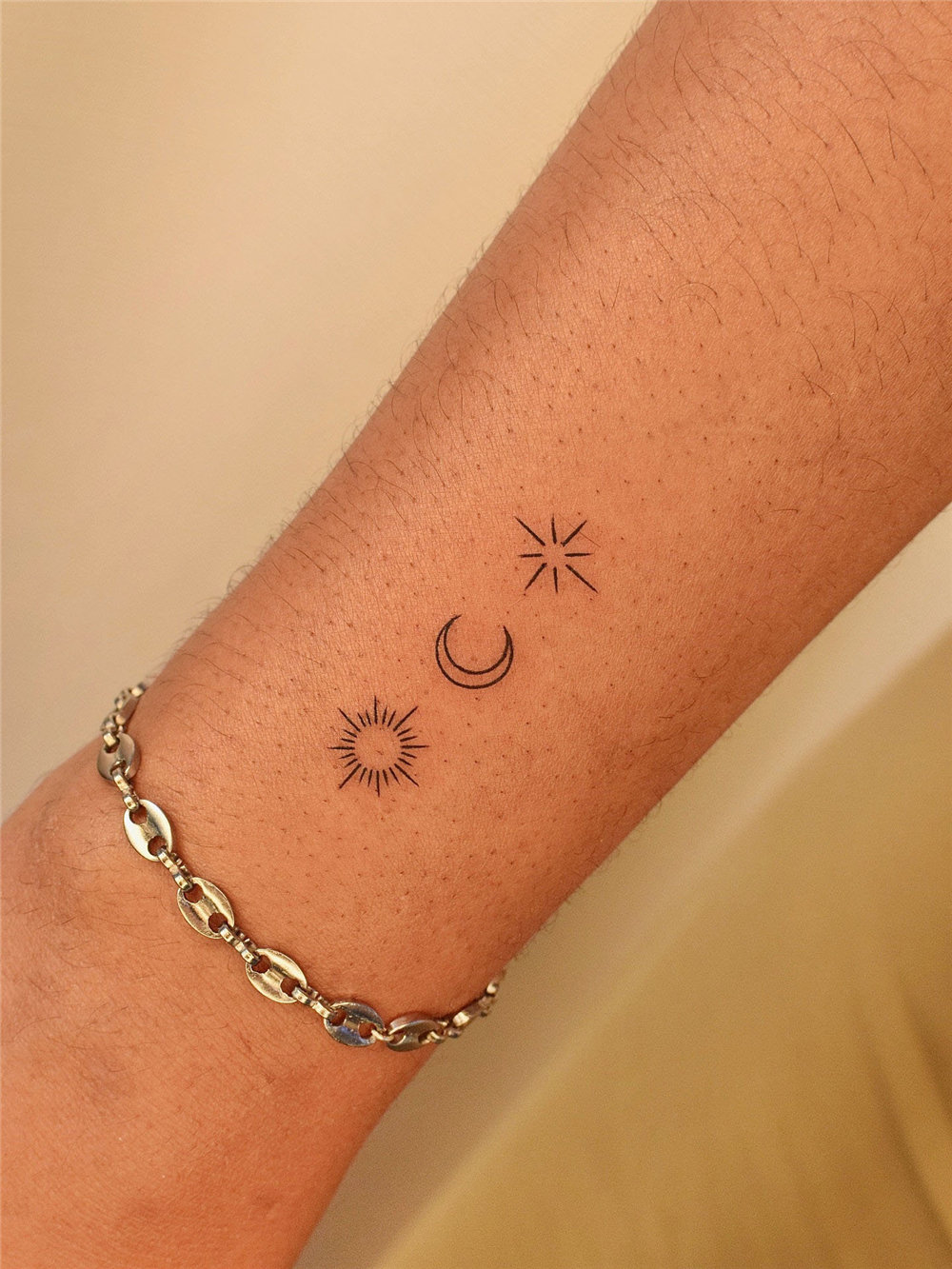 50+ Best Tattoo on Arm Ideas for Women 2025
