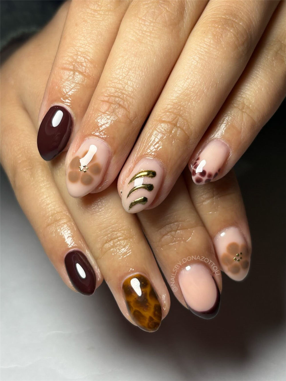 90 Latest Fall Nails 2025 Trends