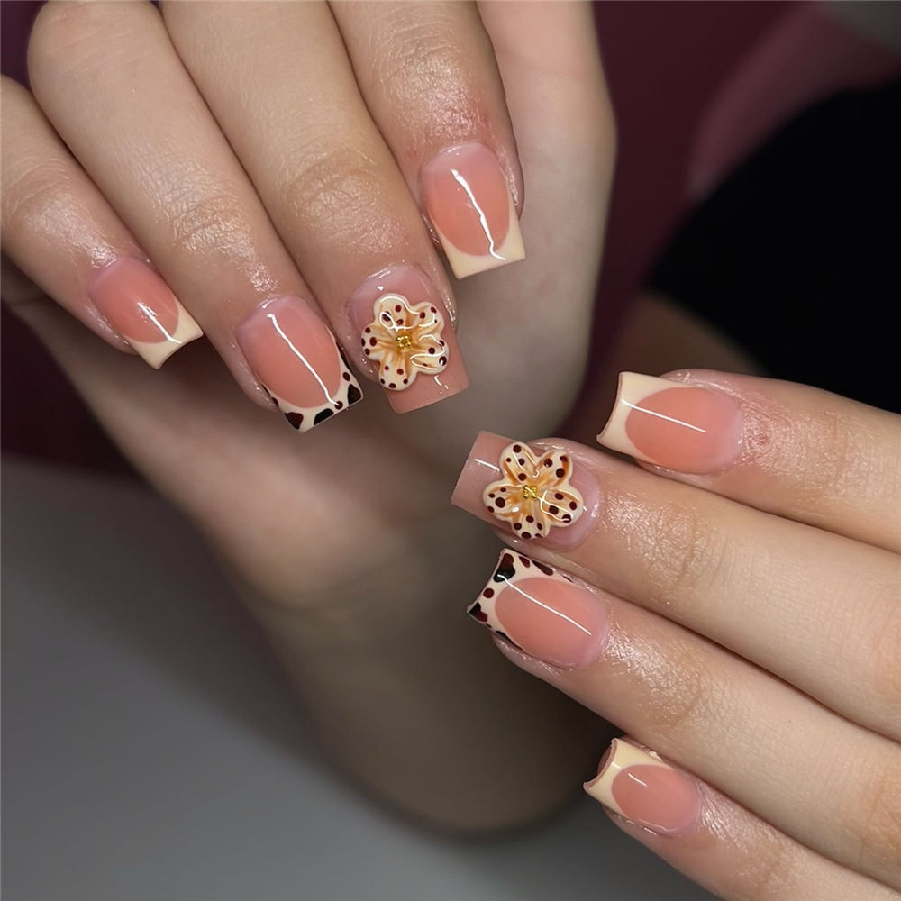 90 Latest Fall Nails 2025 Trends