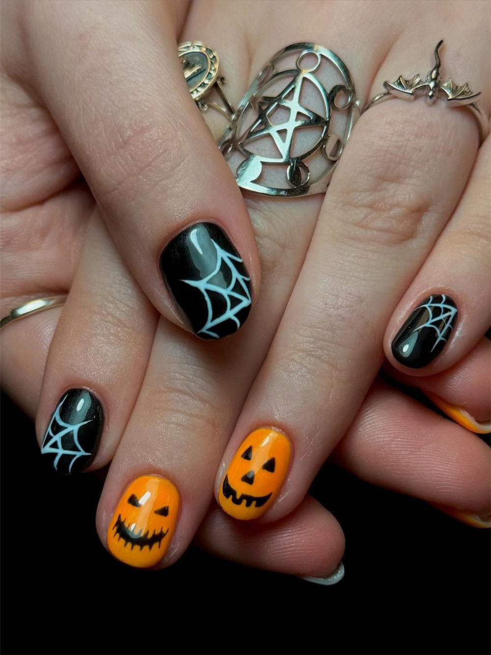 Top 62 Halloween Nail Ideas You’ll Want to Try in 2025 👻