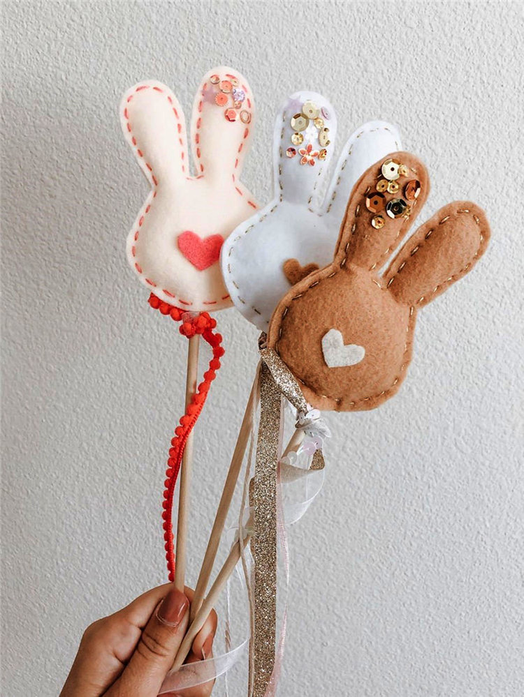 Easy and cute Easter crafts Ideas for kids, include heart designs, floral tattoos and more. There have bunny paper cut, Easter eggs painting, crochet and so on. #eastercrafts #eastercraftsfor kids #eastercraftsdiy