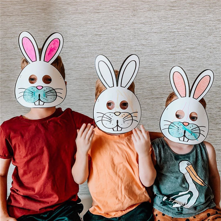 Easy and cute Easter crafts Ideas for kids, include heart designs, floral tattoos and more. There have bunny paper cut, Easter eggs painting, crochet and so on. #eastercrafts #eastercraftsfor kids #eastercraftsdiy