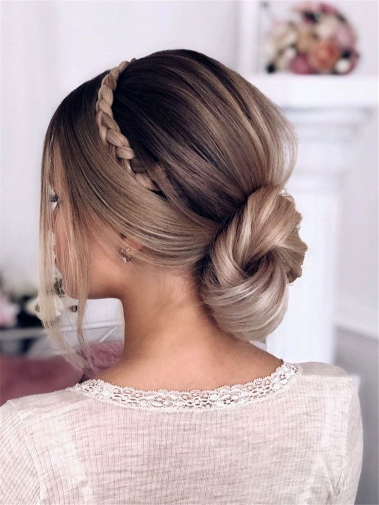 Elegant updo hairstyles for any length and occasion, include low Bun, messy updo and more. If you want to creat updo hairstyle, you can browse our website from time to time. #updos #updohairstyle #bunhairstyles