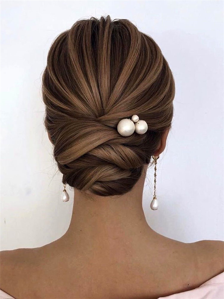 30 Classy Updo Hairstyles for any Length and Occasion - Flymeso Blog